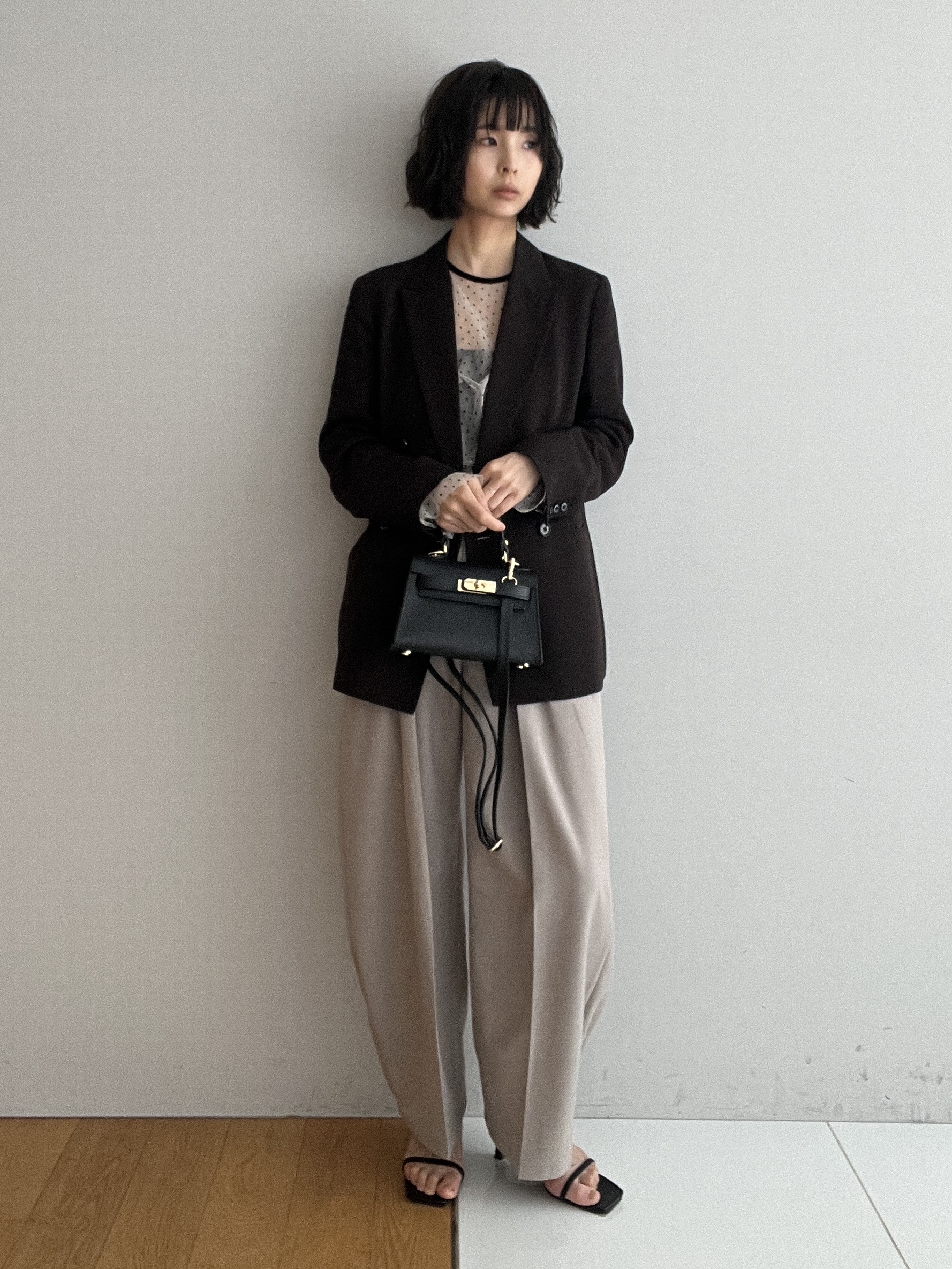 misaさんの「DRESSTERIOR｜【セットアップ可/オンオフ】ウールビスコースカルゼジャケット」を使ったコーディネート