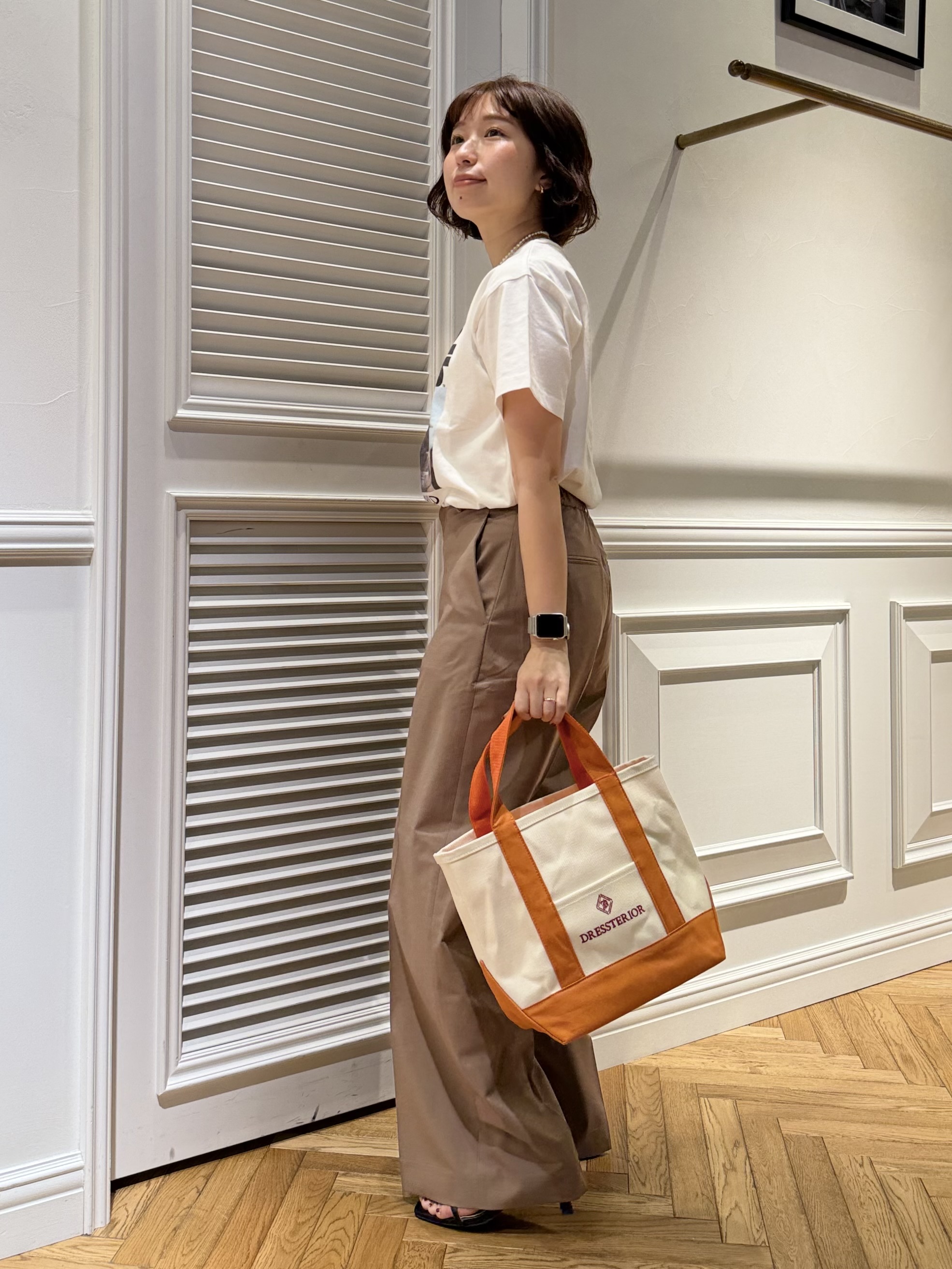 つじ まこさんの「DRESSTERIOR｜【接触冷感】STAR WARS カプセルグローグTシャツ」を使ったコーディネート