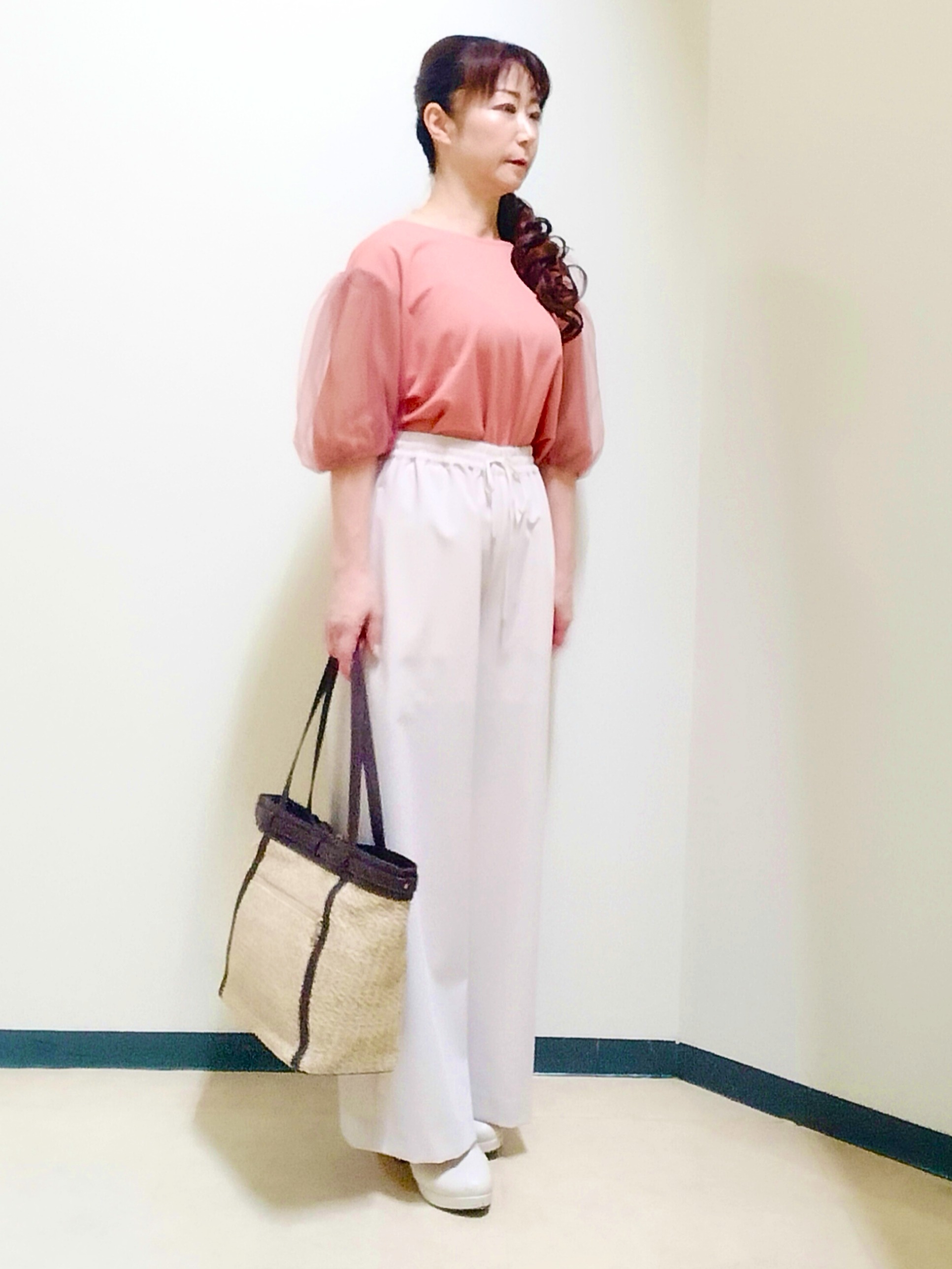 花さんの「Reflect｜【単品使い◎】ペプラムベスト＋リラクシーパンツセット」を使ったコーディネート