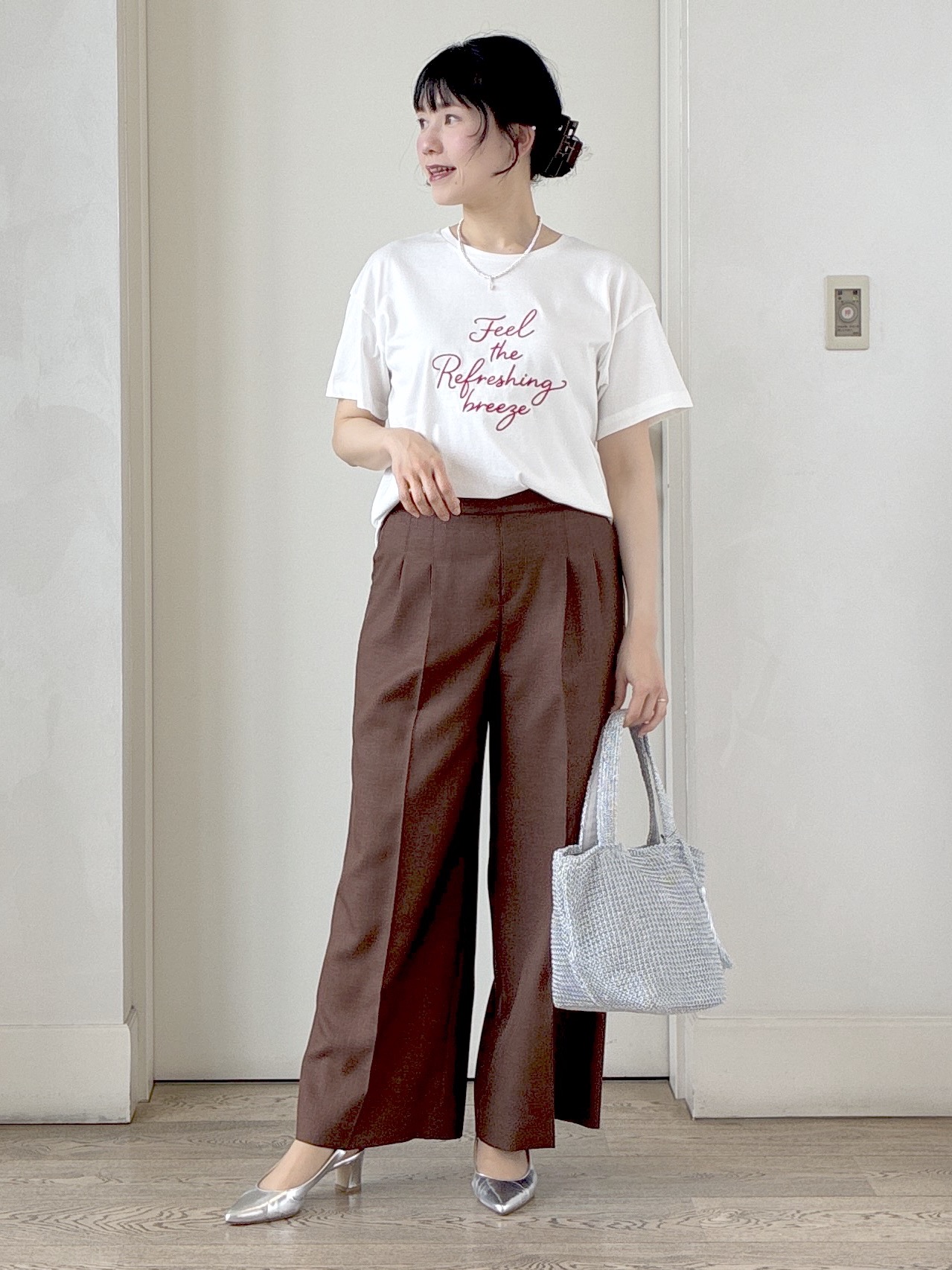  beni_gingerさんの「Reflect｜【接触冷感】ラインアート刺繍Tシャツ」を使ったコーディネート