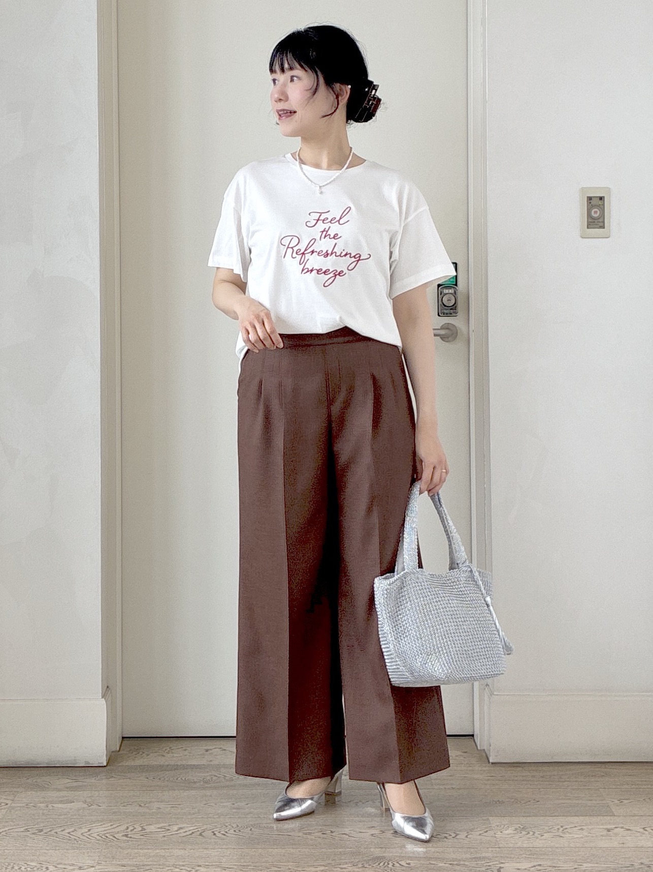  beni_gingerさんの「Reflect｜【接触冷感】ラインアート刺繍Tシャツ」を使ったコーディネート