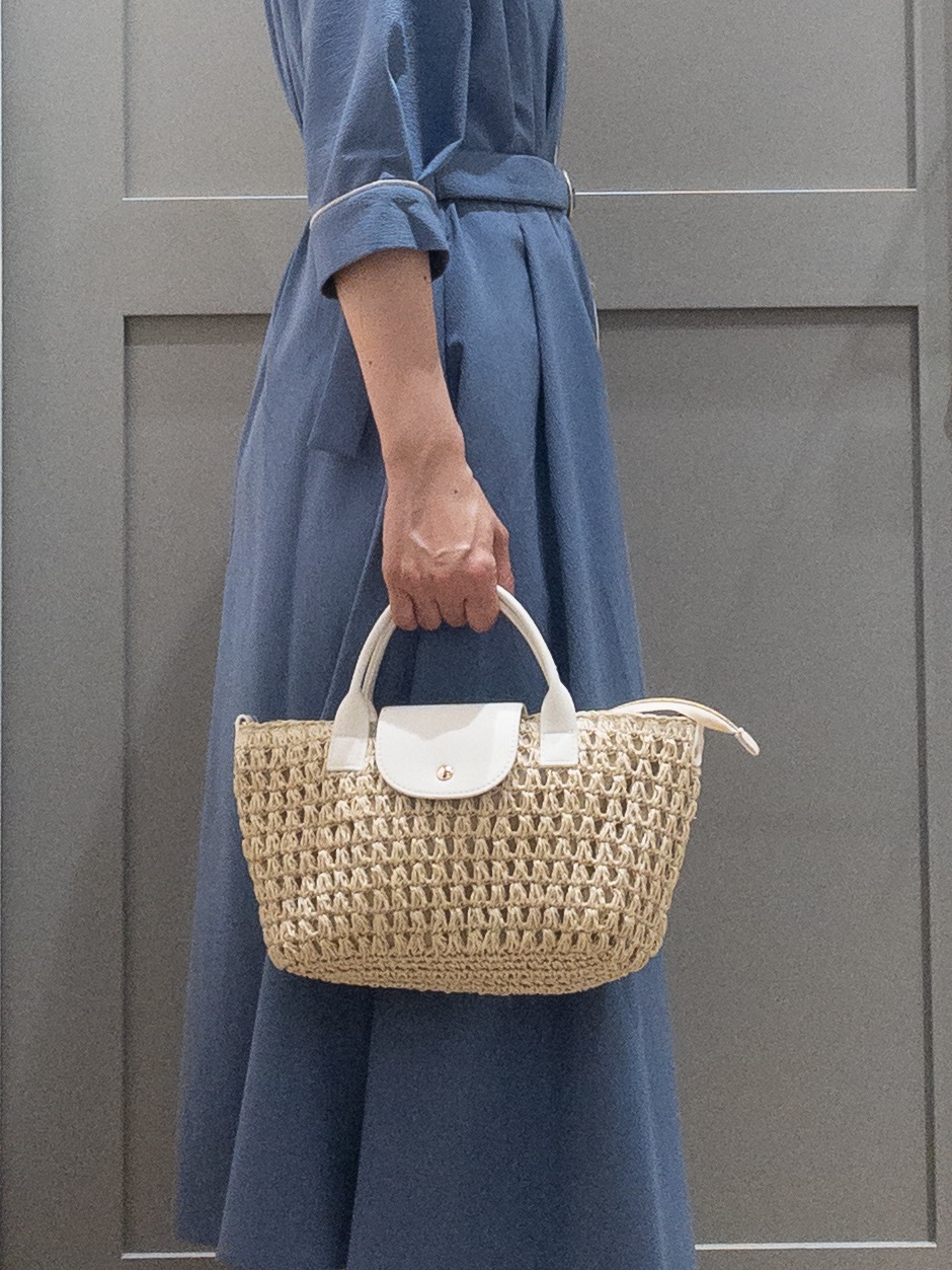 おみつさんの「grove｜【貴島明日香さん着用・美シルエット】ウエストタック配色ワンピース」を使ったコーディネート