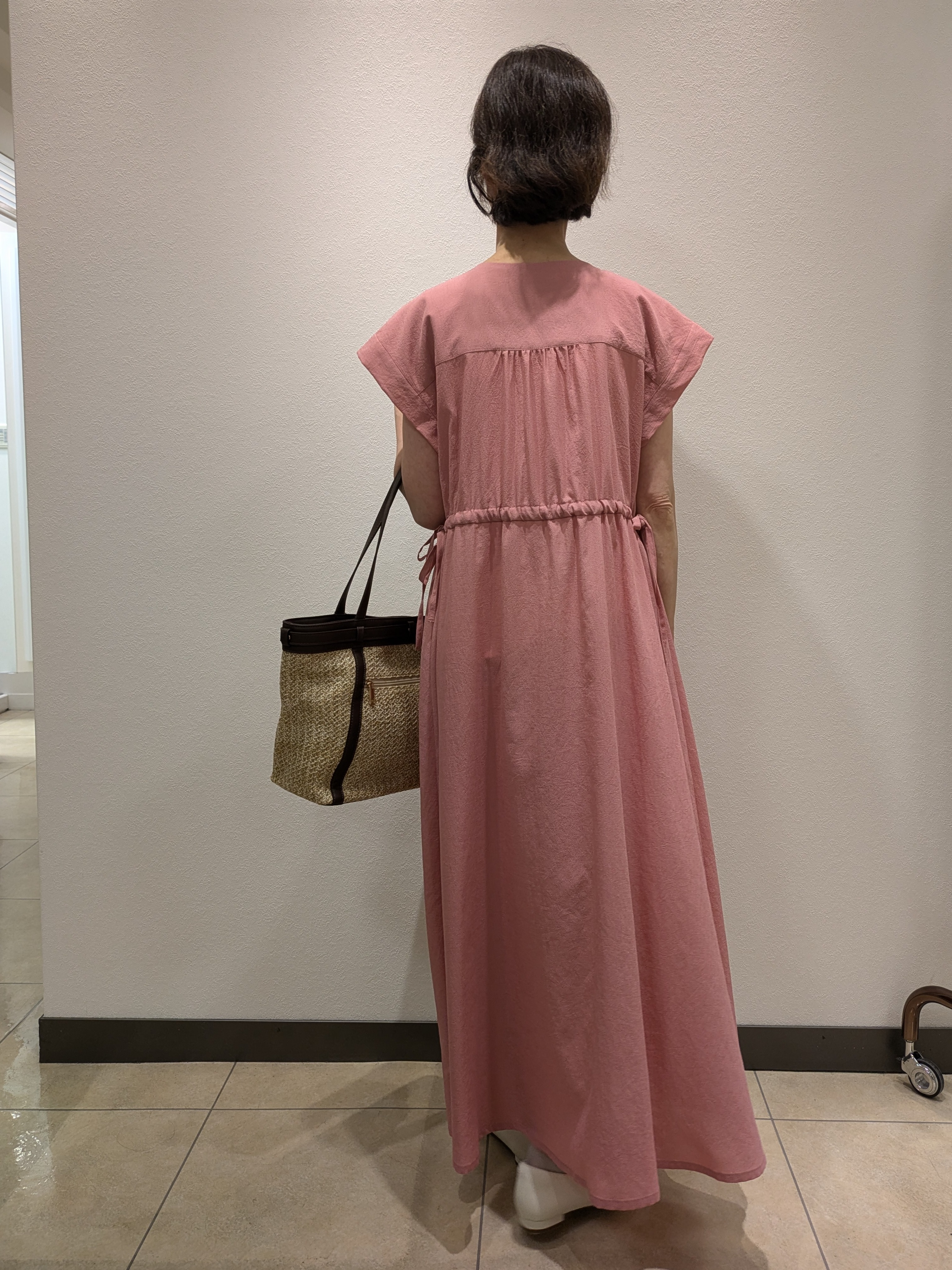 Rumiさんの「Reflect｜【通気性あり／涼しい／マシンウォッシャブル】フロントボタンワンピース」を使ったコーディネート