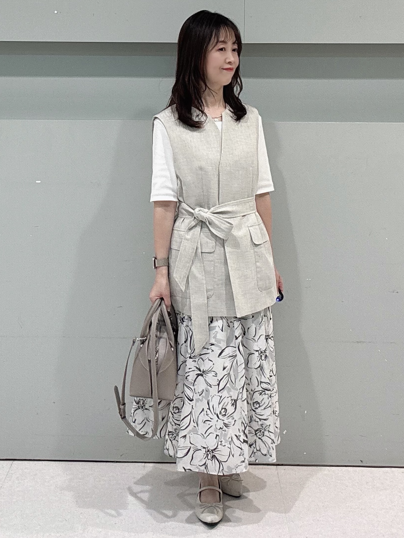 makiさんの「UNTITLED｜【セットアップ可/UV/接触冷感】スラブキーネックジレ」を使ったコーディネート