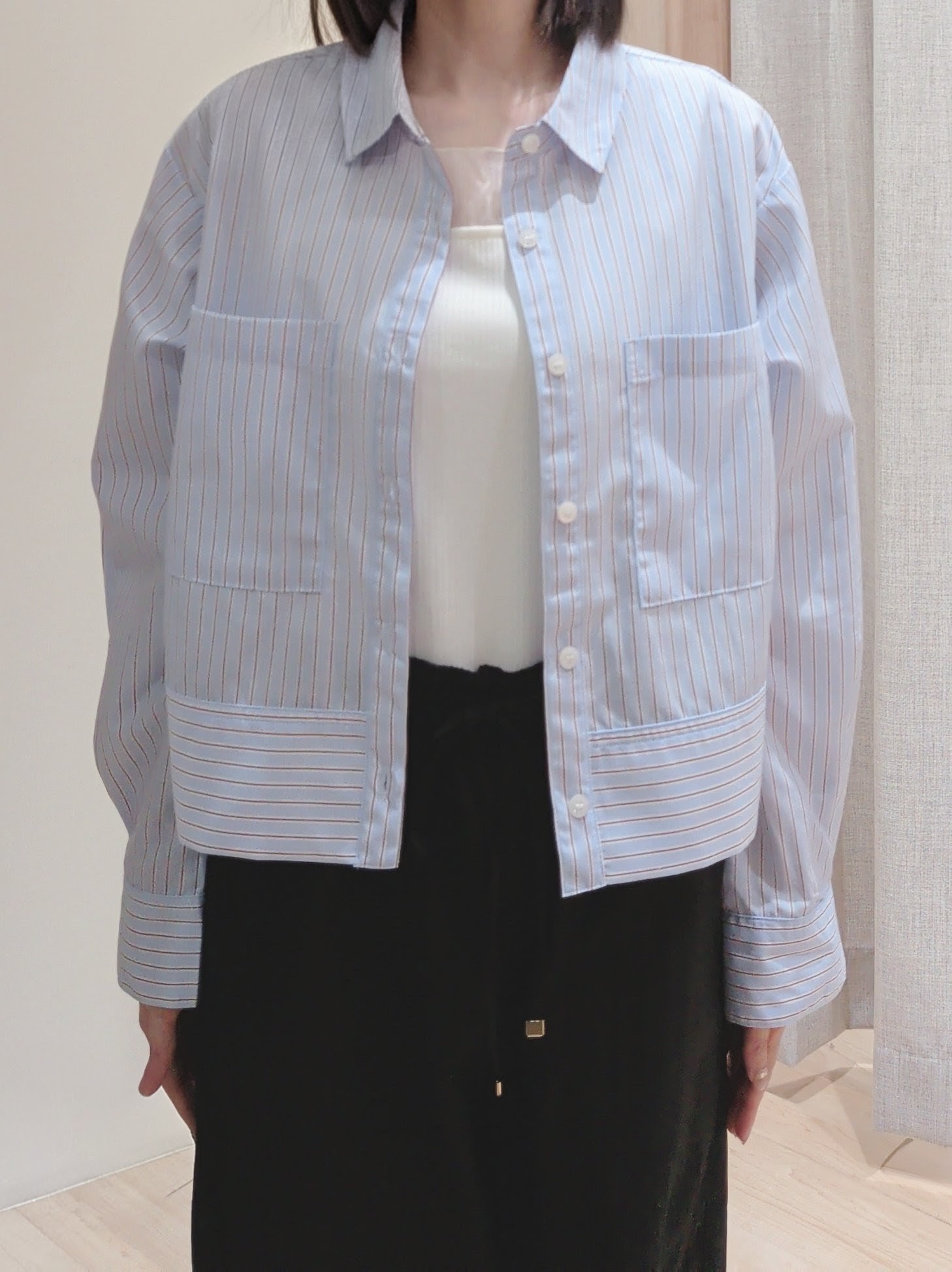 Yuiさんの「grove｜【貴島明日香さん着用／イージーケア／接触冷感】麻混クロップドシャツ」を使ったコーディネート
