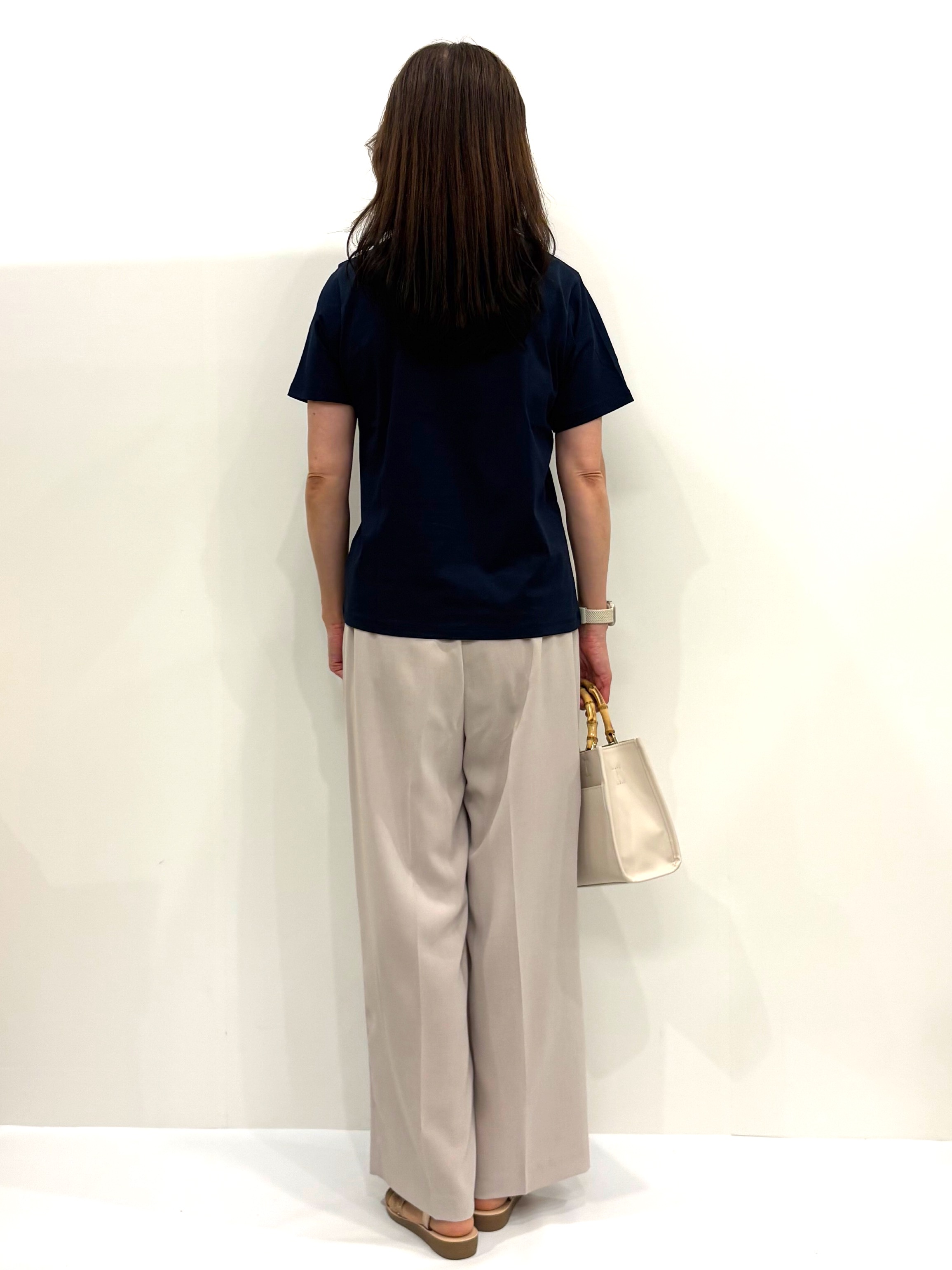 Satoさんの「OPAQUE.CLIP｜ロゴプリント刺繍アソートTシャツ【洗濯機OK】」を使ったコーディネート