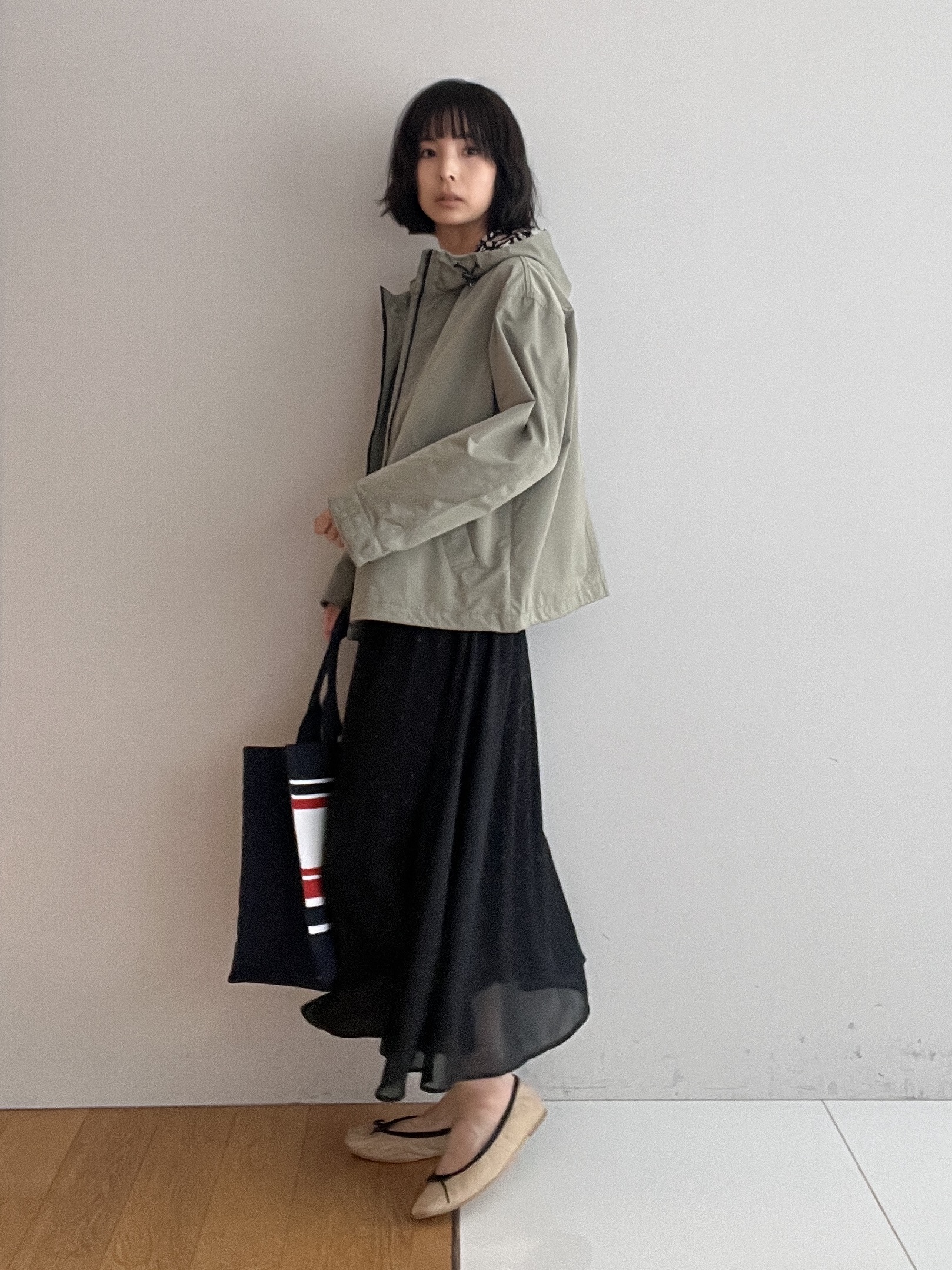 misaさんの「DRESSTERIOR｜【ウォッシャブル/撥水素材】撥水ツイル マウンテンパーカー」を使ったコーディネート
