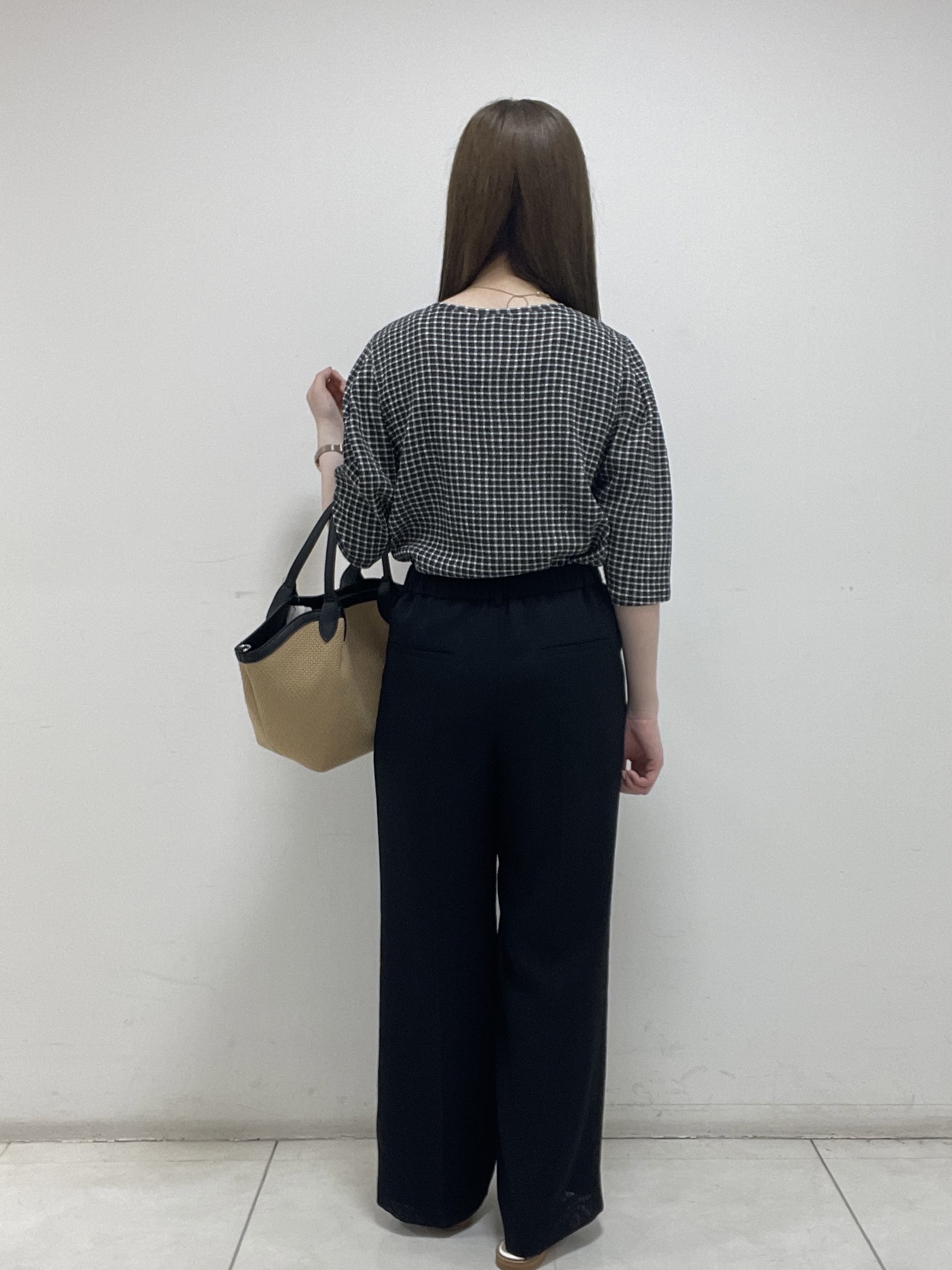 mさんの「INDIVI｜【UVケア／吸汗速乾】チェック柄タックボリュームスリーブトップス」を使ったコーディネート