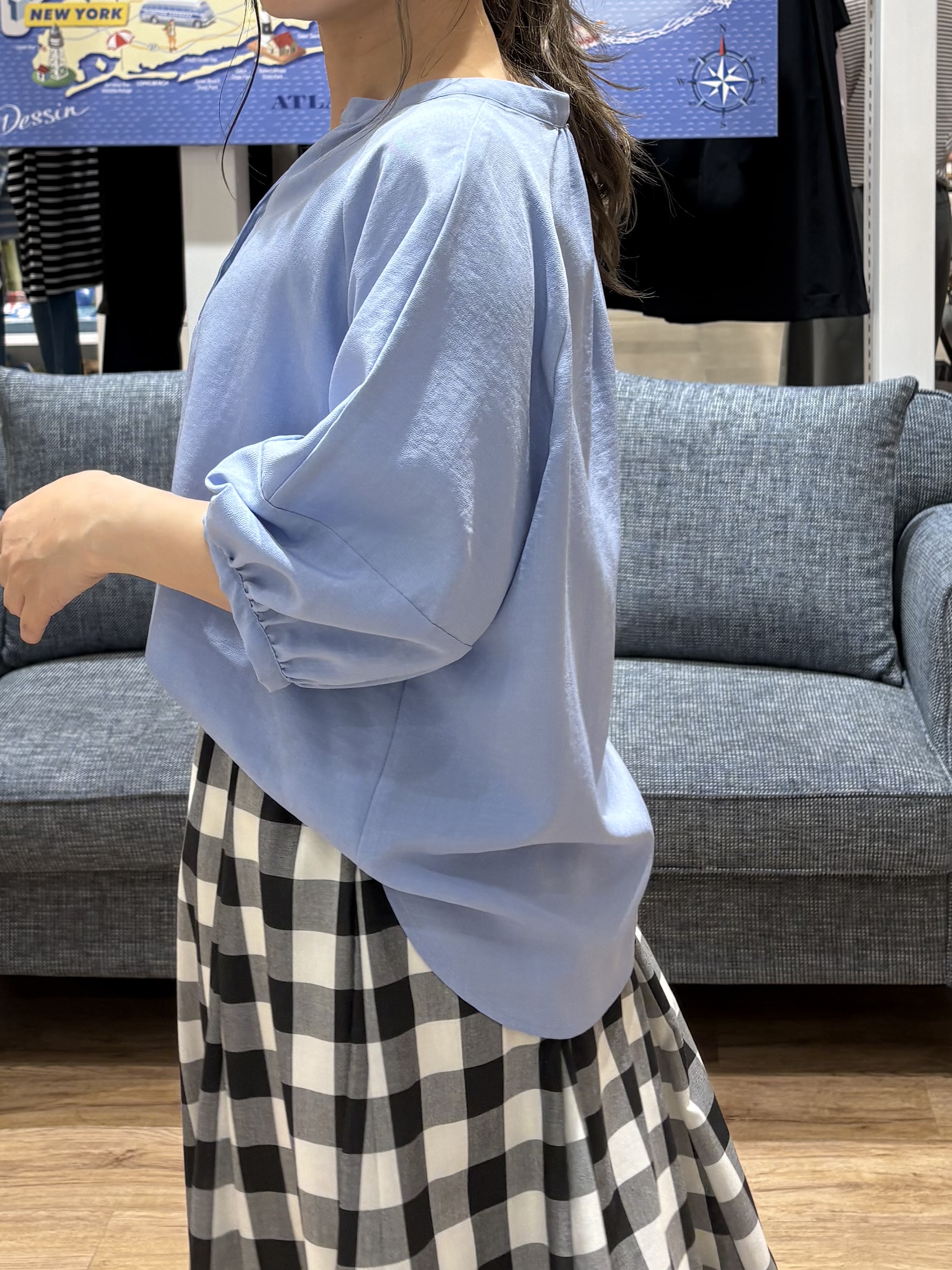 yuinaさんの「Dessin｜【洗える】スキッパーライトブラウス」を使ったコーディネート