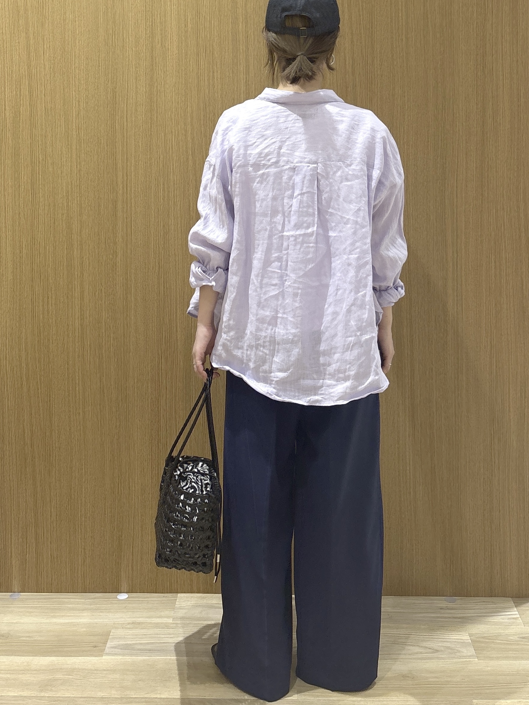 たけねぇさんの「OPAQUE.CLIP｜フレンチリネンシャツ／カシュクール【洗濯機OK】《5col》」を使ったコーディネート
