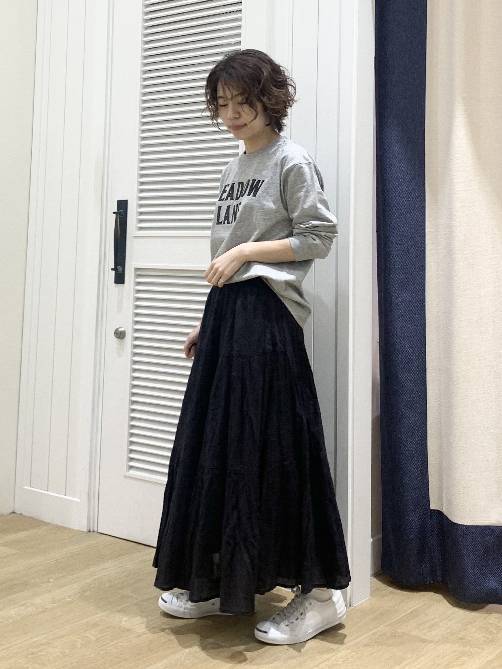IMARIさんの「Dessin｜【洗える】コットンロゴロングTシャツ」を使ったコーディネート