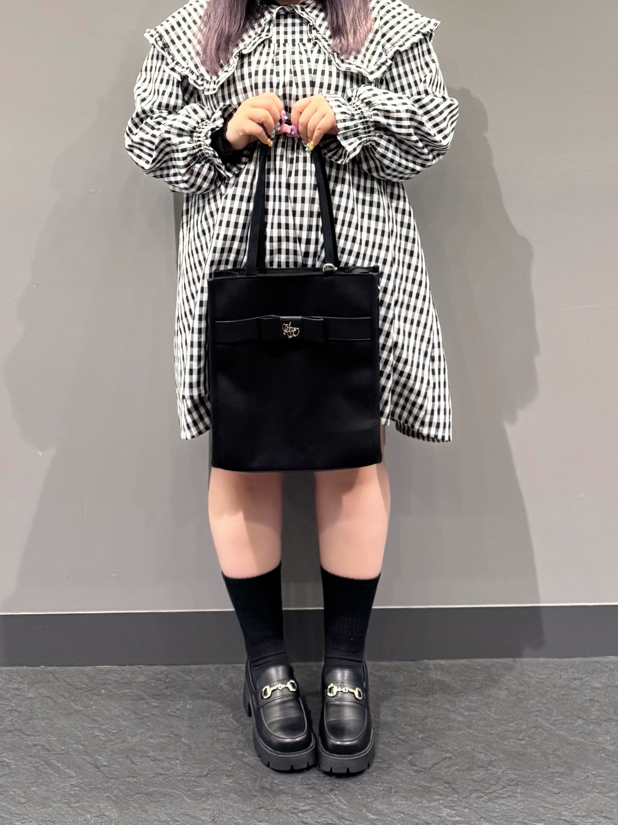 sayakaさんの「ESPERANZA｜フロントプレート使い縦型トート」を使ったコーディネート