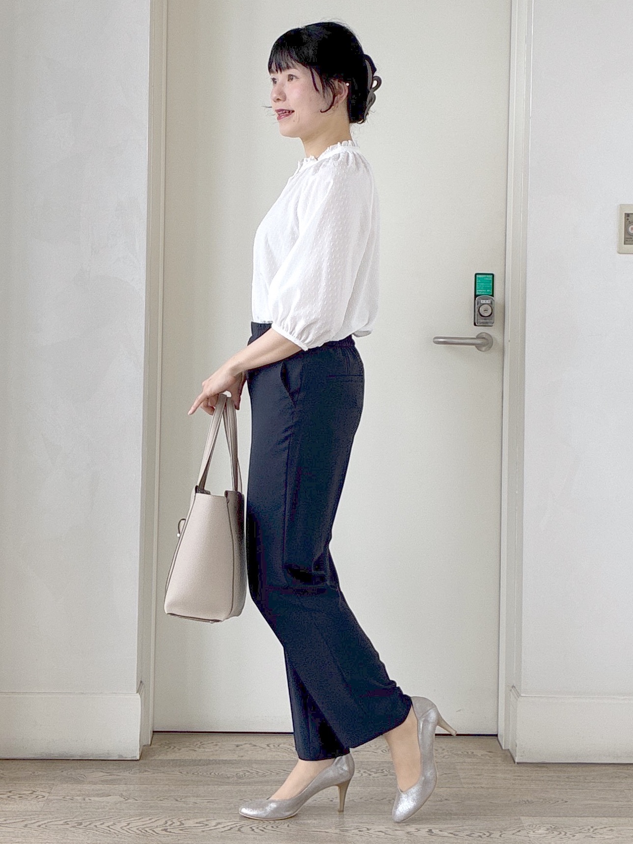  beni_gingerさんの「Reflect｜フロントボタンデザインブラウス」を使ったコーディネート