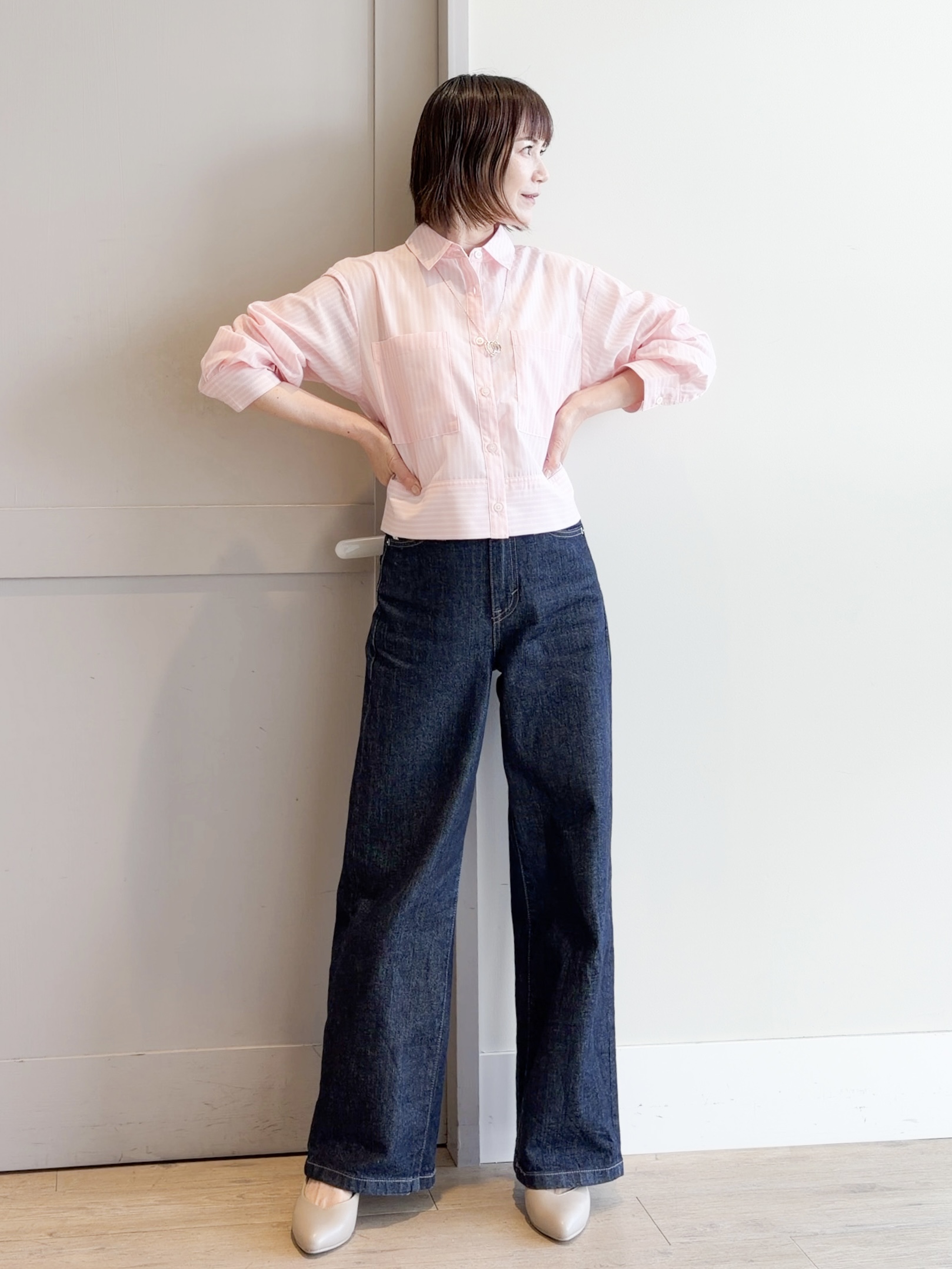 yamakoさんの「grove｜【貴島明日香さん着用／イージーケア／接触冷感】麻混クロップドシャツ」を使ったコーディネート