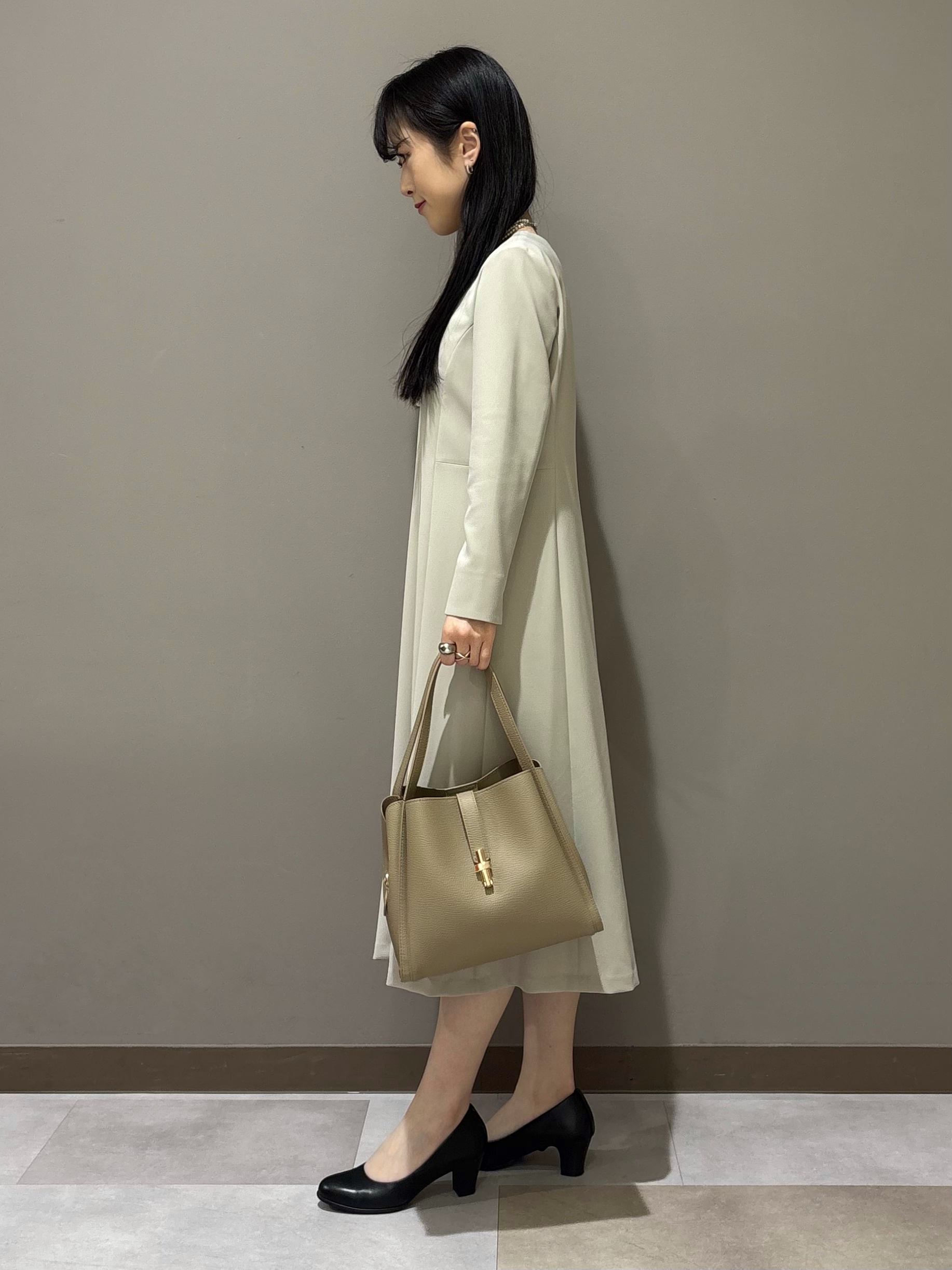 KEIKOさんの「INDIVI｜【上品光沢／SETUP可能】スタイルUPワンピース」を使ったコーディネート