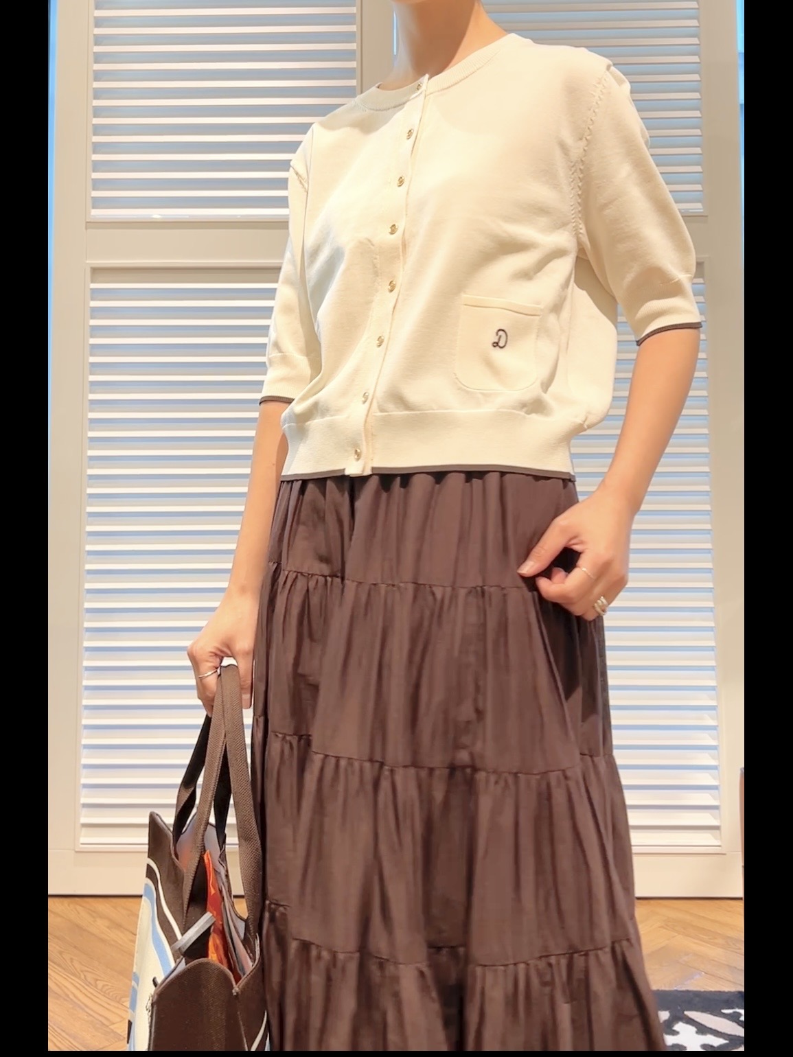 OCHIAIさんの「DRESSTERIOR｜【UVカット/ウォッシャブル】クールタッチ ニットカーディガン」を使ったコーディネート
