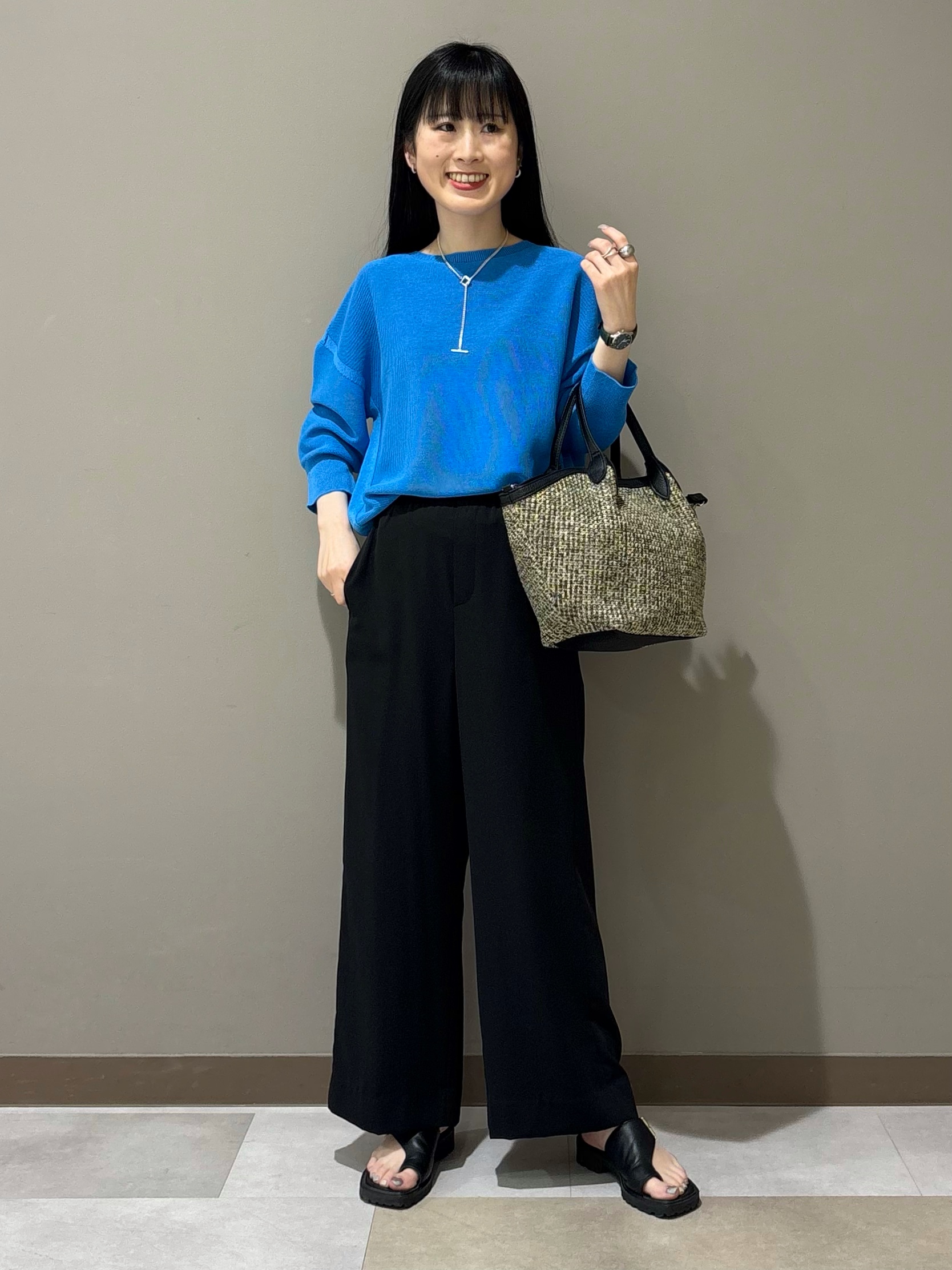 KEIKOさんの「INDIVI｜【さらに軽く軽快！／着る日傘】ドルマンダブルジャケット」を使ったコーディネート