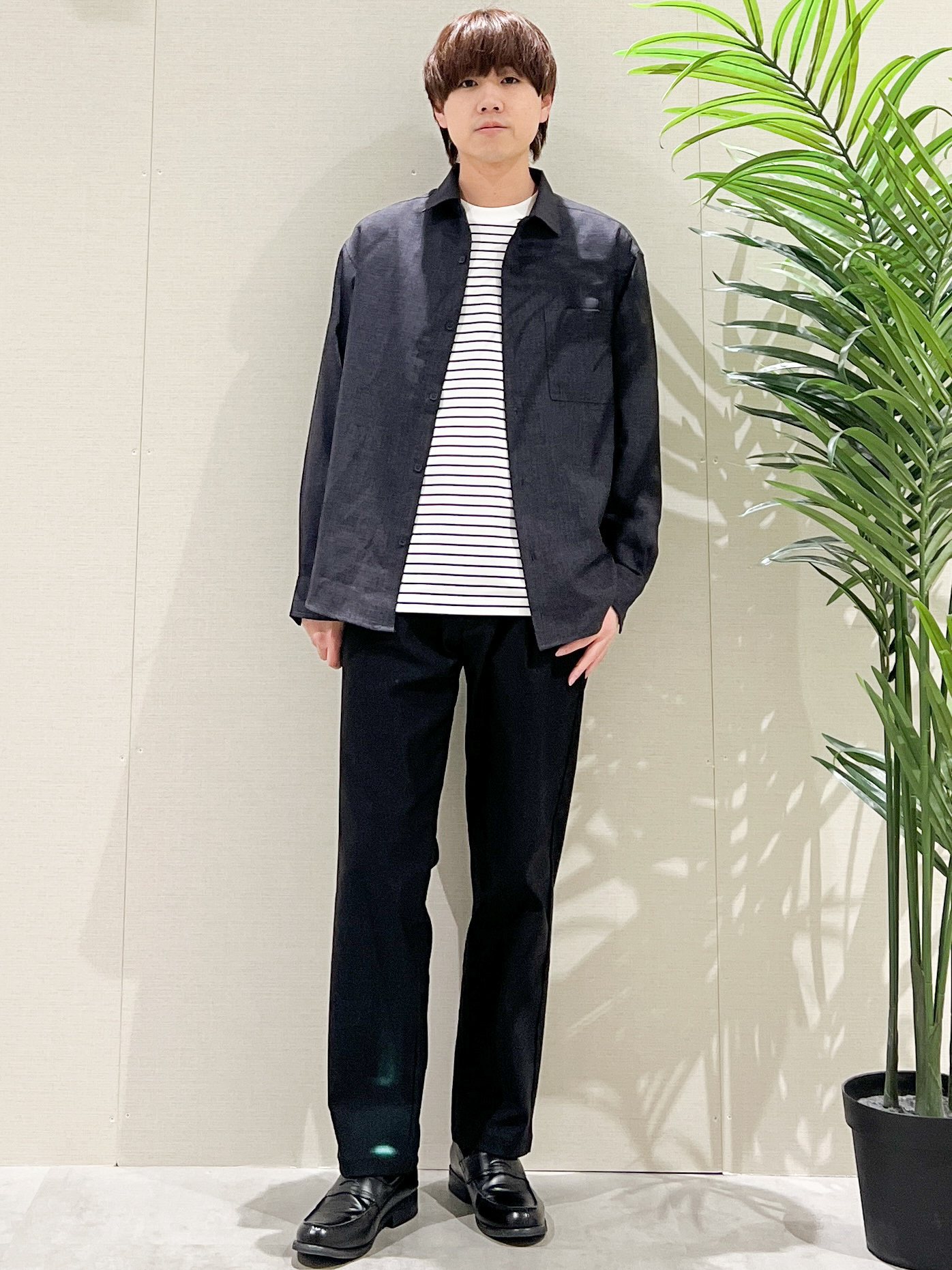 SHI-MAさんの「THE SHOP TK｜【LINO FINE】リネンライク 長袖シャツ UVカット/イージーケア/吸水速乾/洗濯機OK」を使ったコーディネート