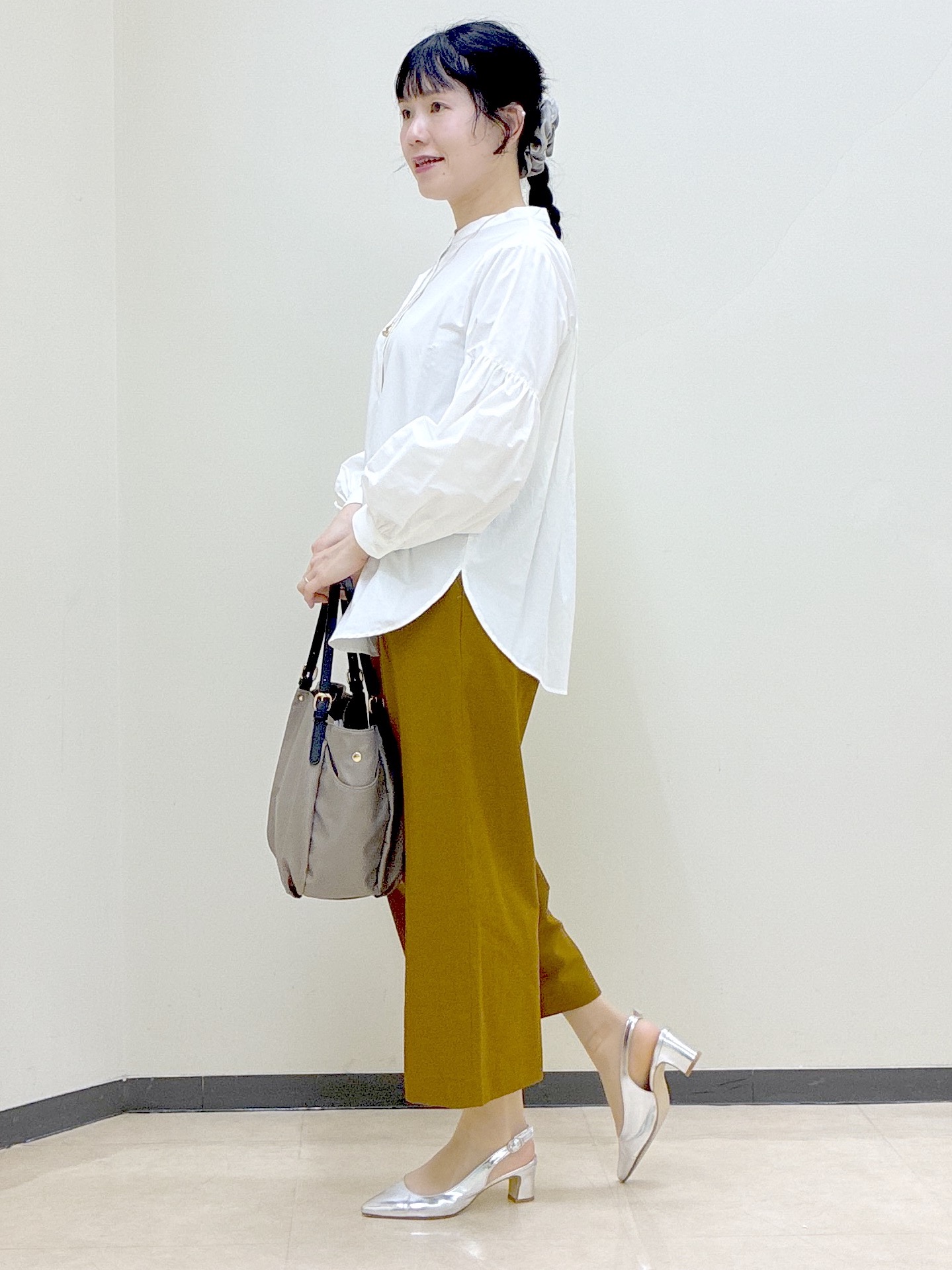  beni_gingerさんの「Reflect｜【レイヤードにおすすめ◎】バンドカラーボリュームスリーブシャツ」を使ったコーディネート