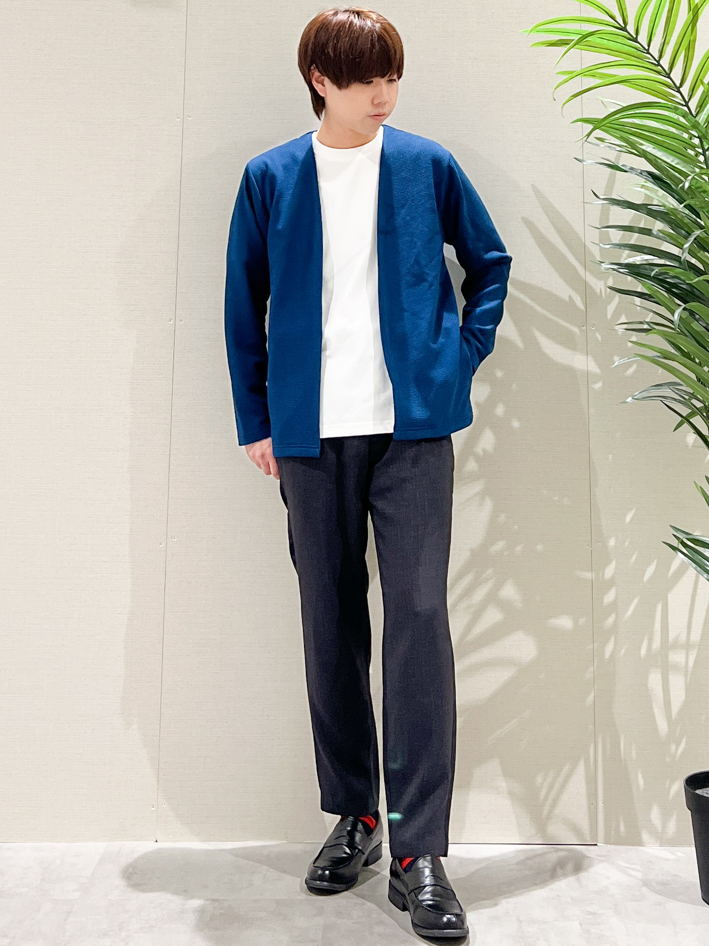 SHI-MAさんの「THE SHOP TK｜【2点セット】カーディガン＋半袖Tシャツ 洗濯機OK」を使ったコーディネート