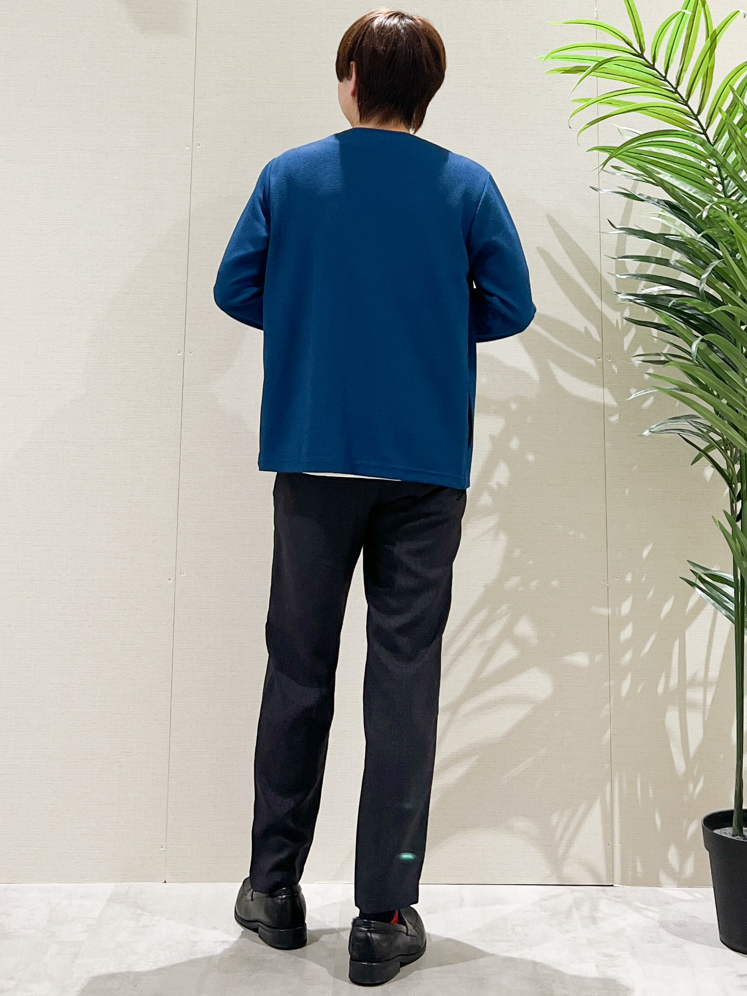 SHI-MAさんの「THE SHOP TK｜【2点セット】カーディガン＋半袖Tシャツ 洗濯機OK」を使ったコーディネート