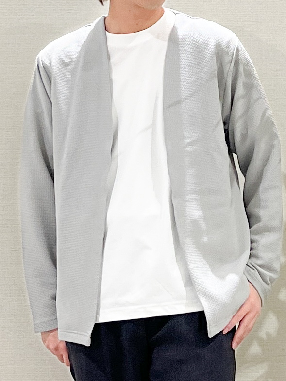SHI-MAさんの「THE SHOP TK｜【2点セット】カーディガン＋半袖Tシャツ 洗濯機OK」を使ったコーディネート