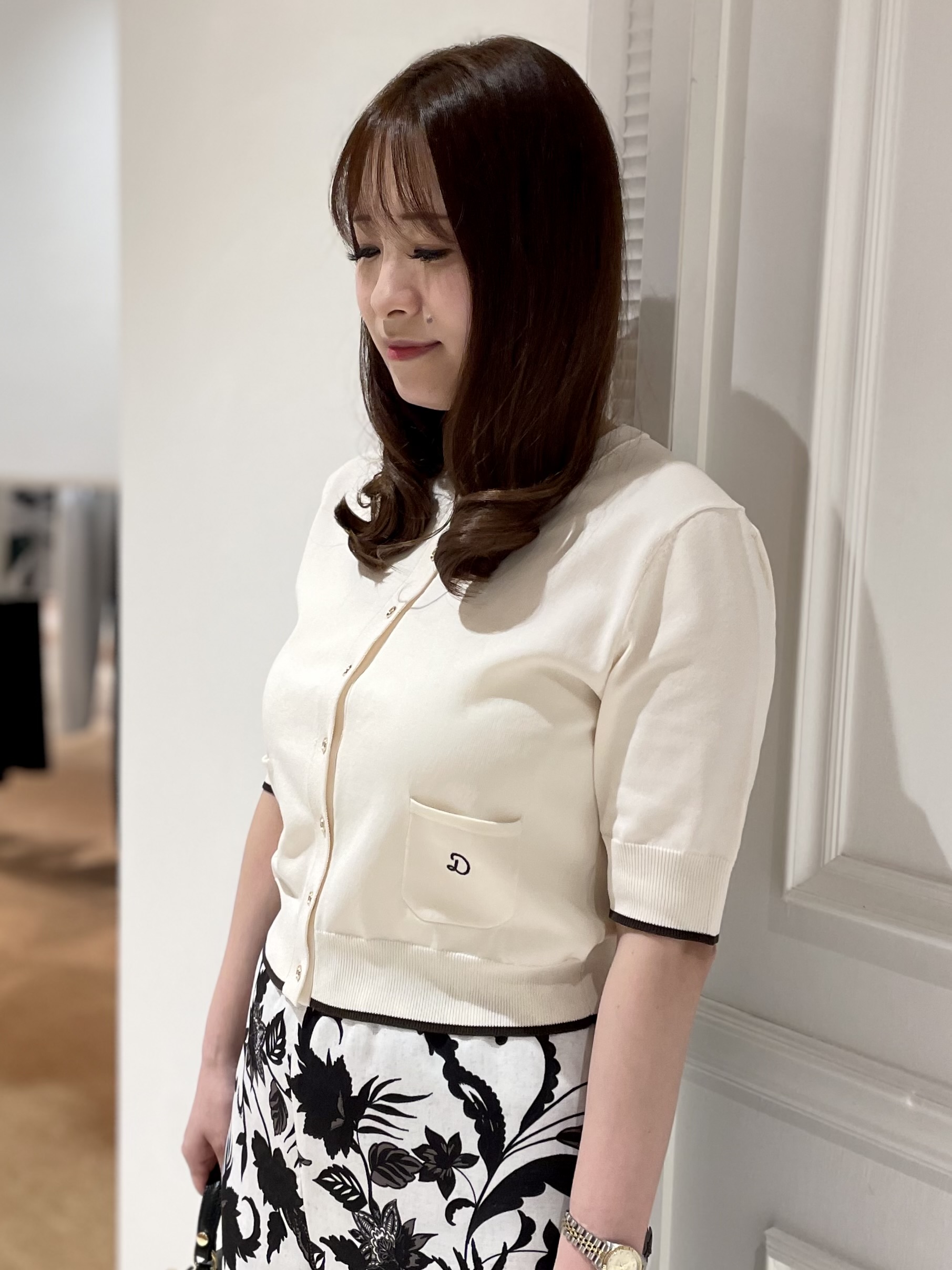 minowaさんの「DRESSTERIOR｜【UVカット/ウォッシャブル】クールタッチ ニットカーディガン」を使ったコーディネート