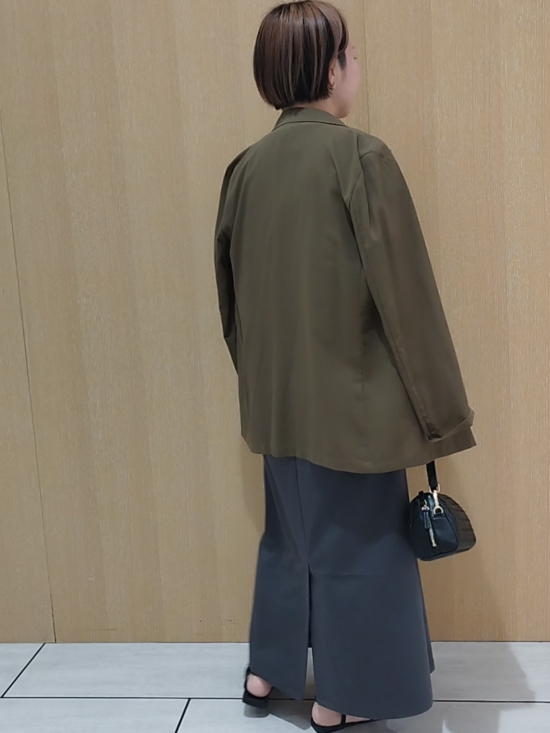s u g iさんの「UNTITLED｜【セットアップ可/接触冷感/通気性】ドライシアーダブルジャケット」を使ったコーディネート