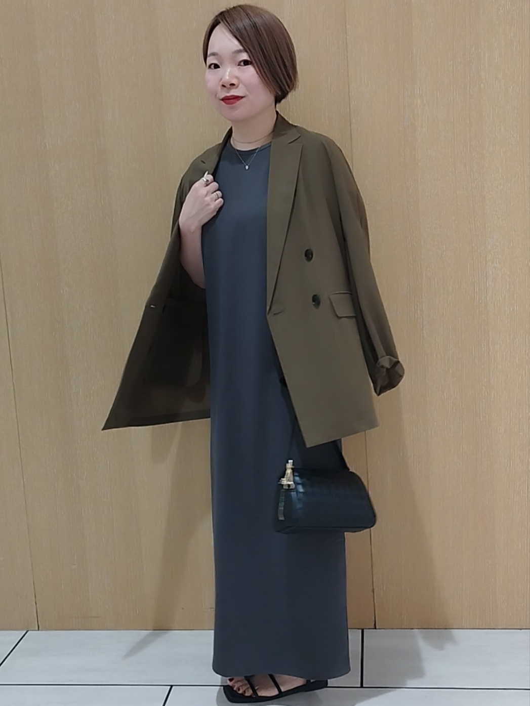 s u g iさんの「UNTITLED｜【セットアップ可/接触冷感/通気性】ドライシアーダブルジャケット」を使ったコーディネート