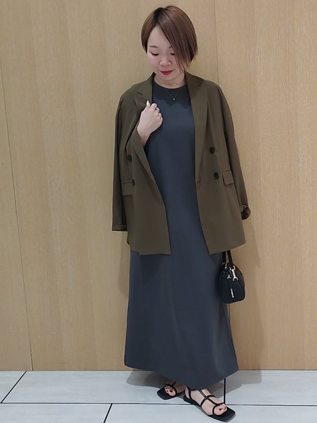 s u g iさんの「UNTITLED｜【セットアップ可/接触冷感/通気性】ドライシアーダブルジャケット」を使ったコーディネート
