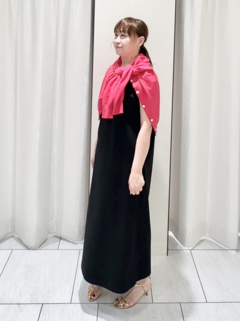 ʏᴜᴋɪᴋᴏさんの「UNTITLED｜【接触冷感/UVカット/遮熱/抗菌防臭】ライトプレーティングワンピース」を使ったコーディネート