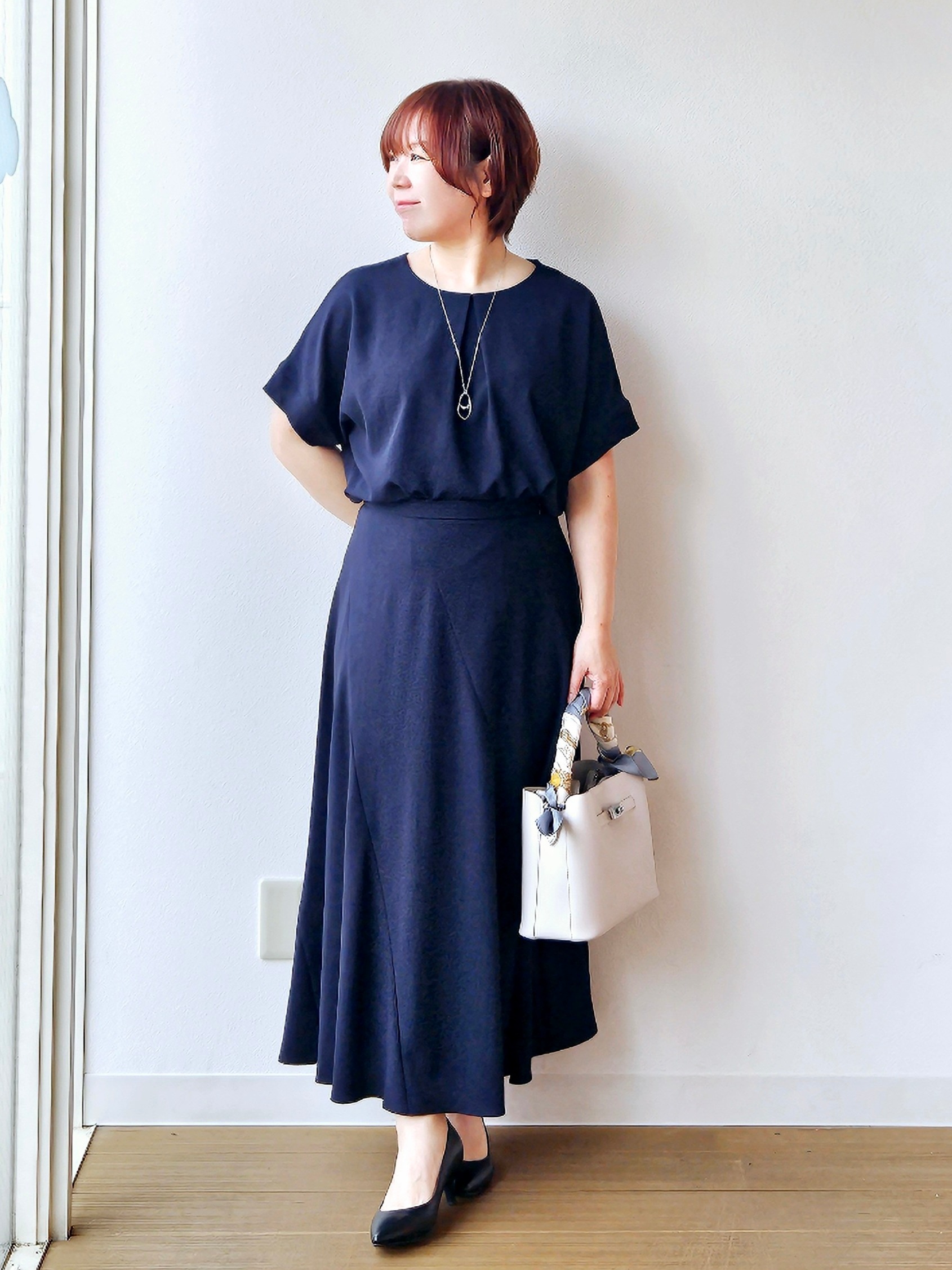 やじまさんの「UNTITLED｜【前後2WAY/はっ水/セットアップ可】リラクシーフレンチスリーブブラウス」を使ったコーディネート