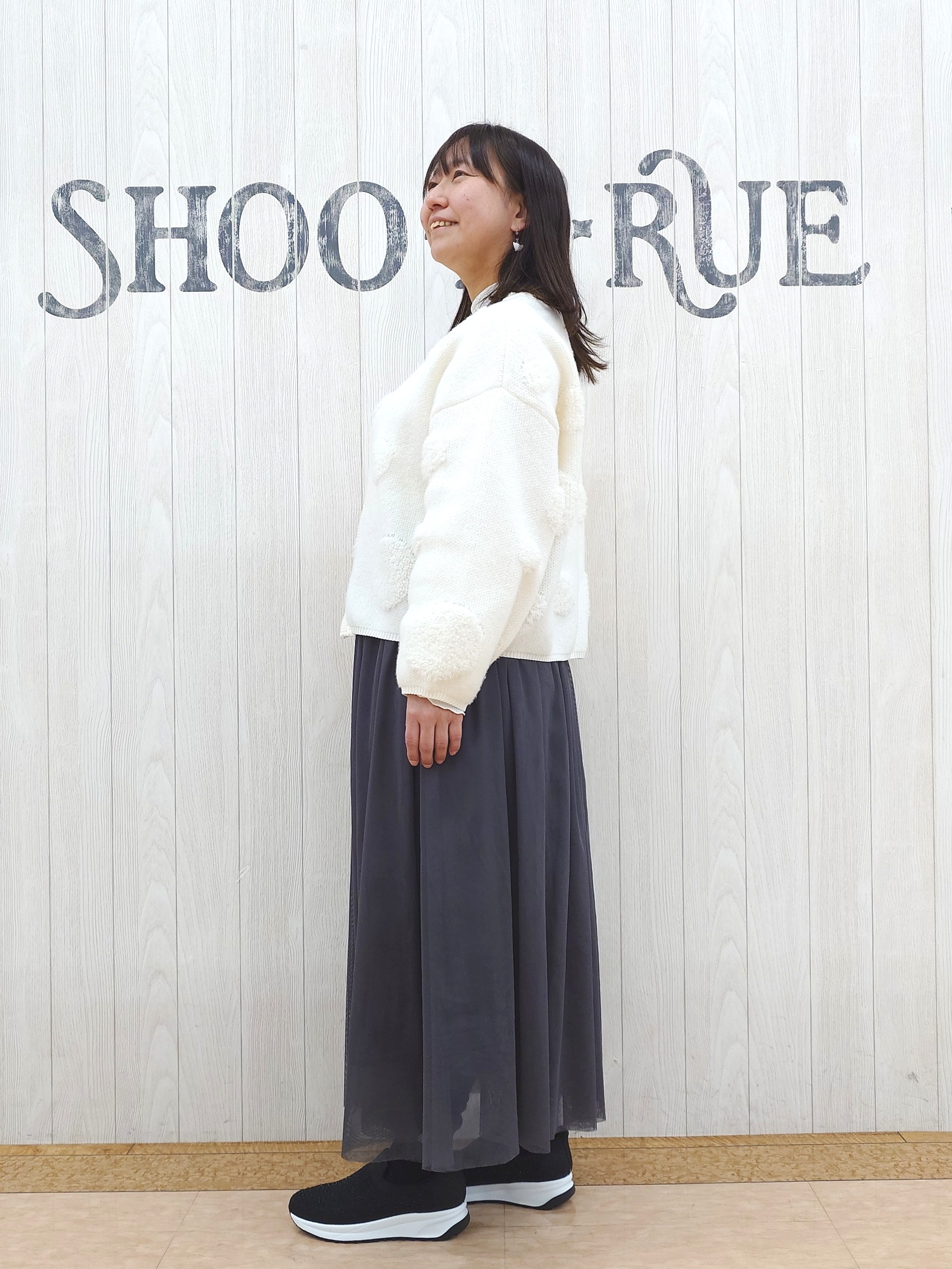 とろろさんの「SHOO･LA･RUE｜【選べる4柄】ダブルZIPで着こなし色々 柄カーディガン」を使ったコーディネート