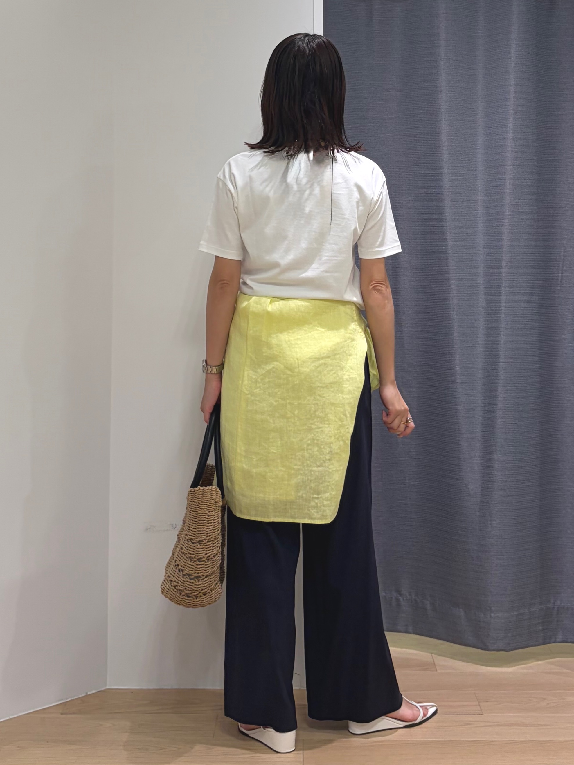 Mikoさんの「INDIVI｜【UVケア／選べるグラフィック】スムースジャージTシャツ」を使ったコーディネート