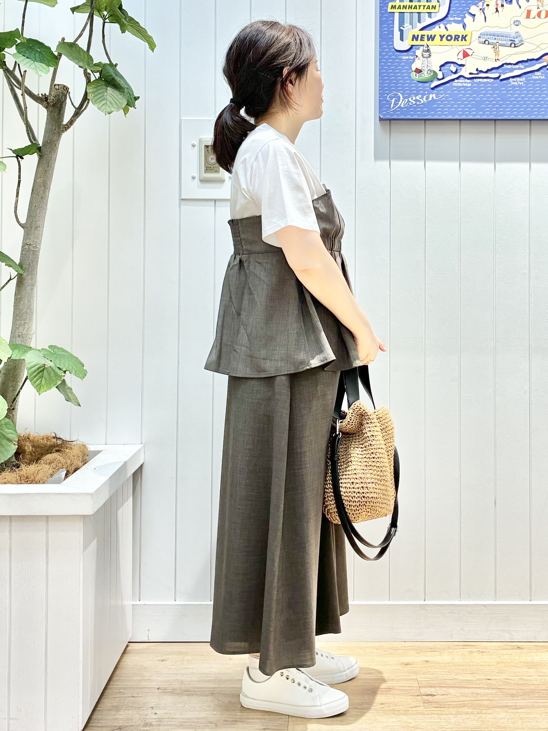 msatoさんの「Dessin｜【セットアップ可/UVカット/洗える】ビスチェドッキングTシャツ」を使ったコーディネート