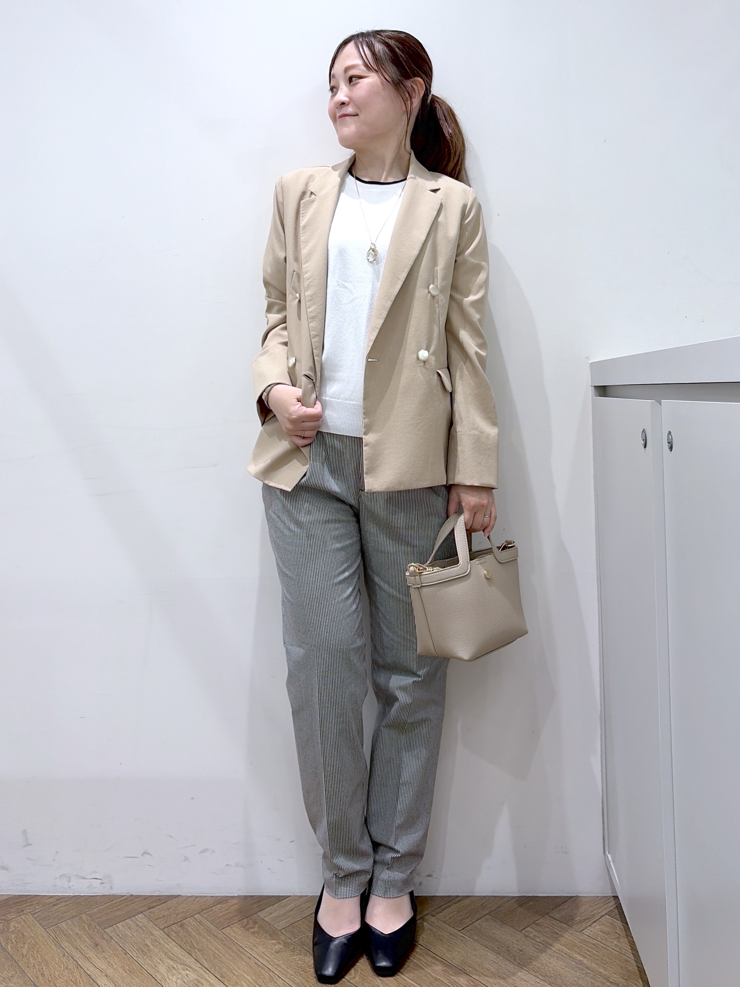 Junさんの「index｜【UVケア】6分袖タックスリーブニット《洗濯機OK／XS～LL／9col》」を使ったコーディネート