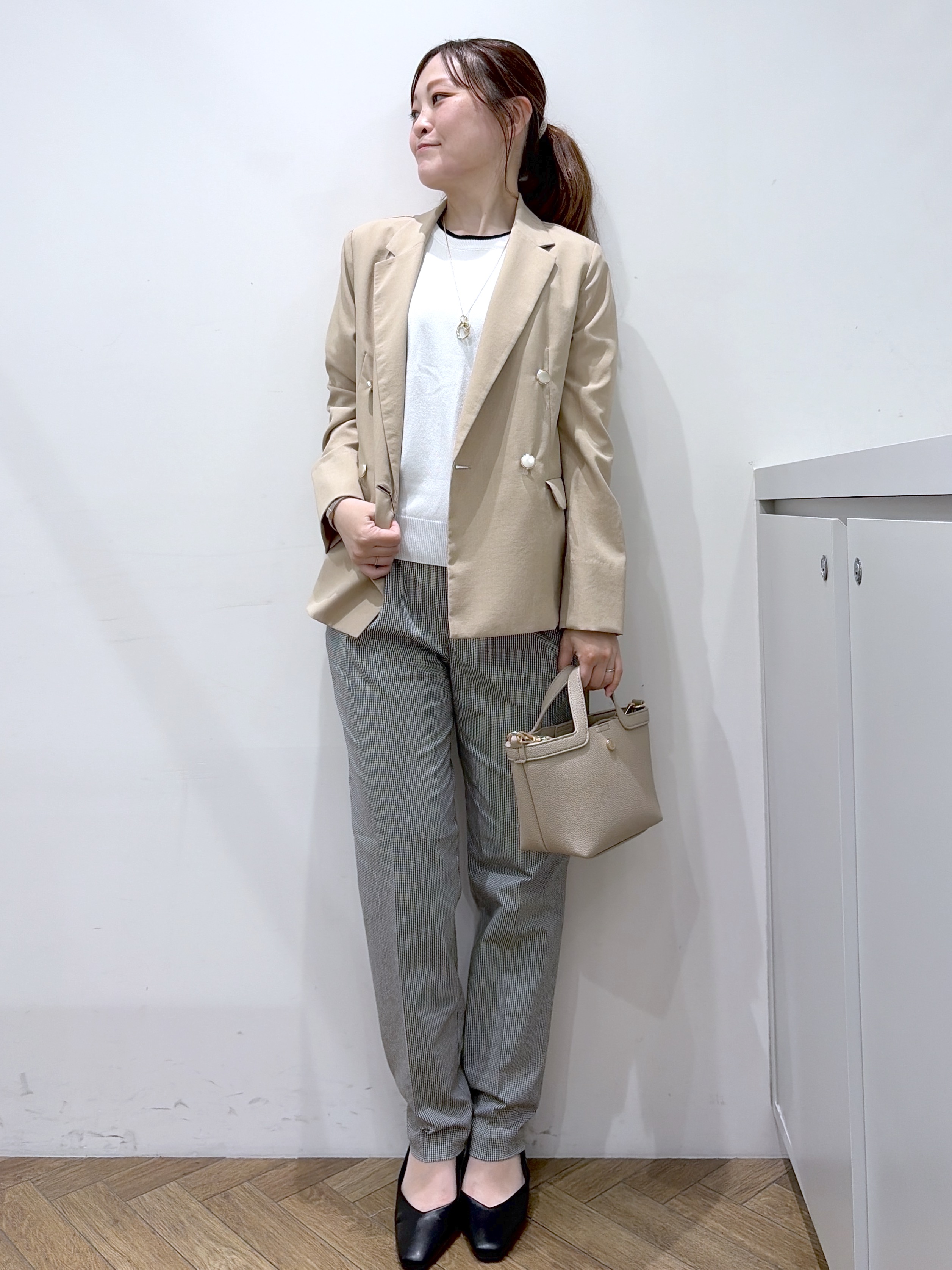 Junさんの「index｜【UVケア】6分袖タックスリーブニット《洗濯機OK／XS～LL／9col》」を使ったコーディネート