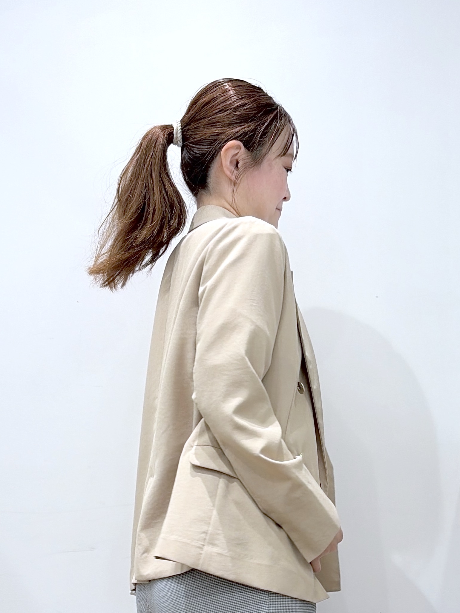 Junさんの「index｜【UVケア】6分袖タックスリーブニット《洗濯機OK／XS～LL／9col》」を使ったコーディネート