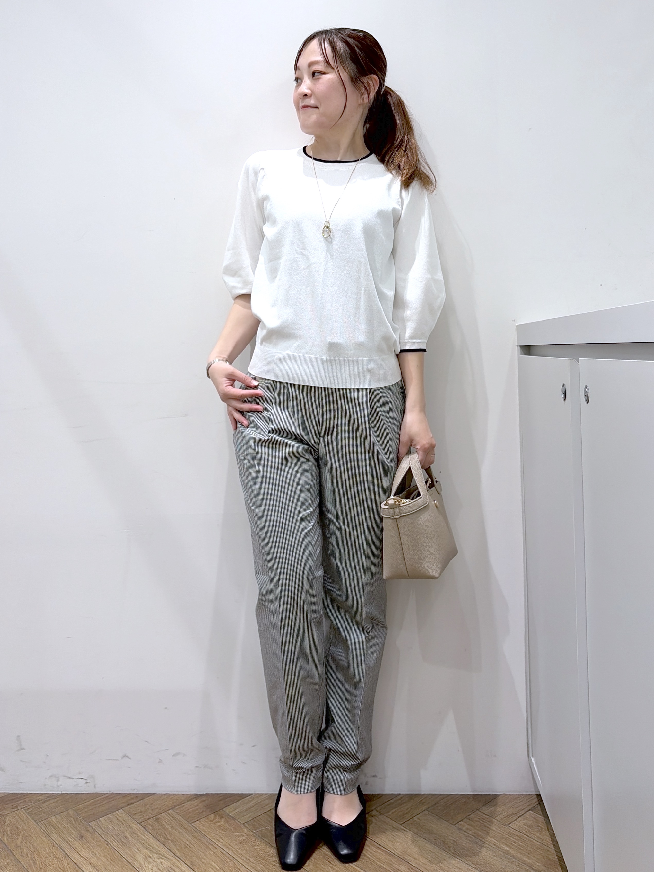 Junさんの「index｜【UVケア】6分袖タックスリーブニット《洗濯機OK／XS～LL／9col》」を使ったコーディネート