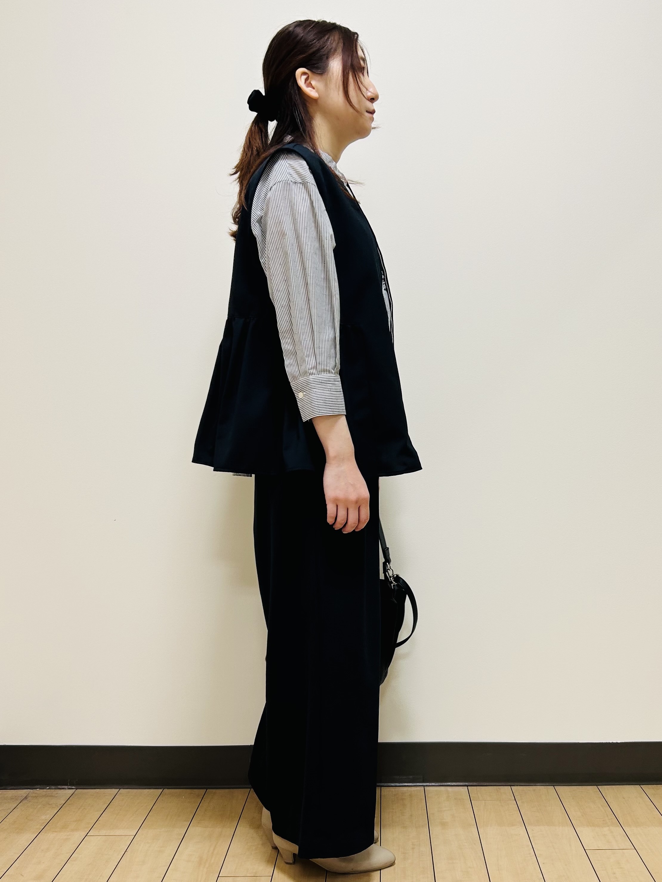miiiさんの「Reflect｜【接触冷感】八分袖フロントフリルブラウス」を使ったコーディネート