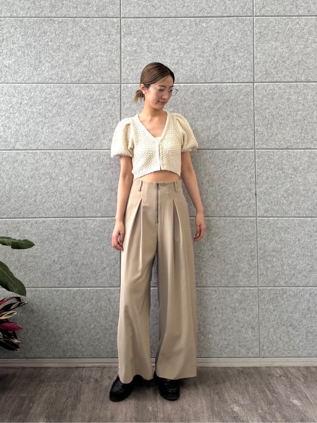 uchi__yamaさんの「CODE A｜cloudy puff cardigan」を使ったコーディネート