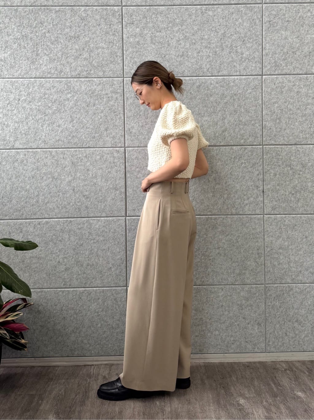 uchi__yamaさんの「CODE A｜cloudy puff cardigan」を使ったコーディネート