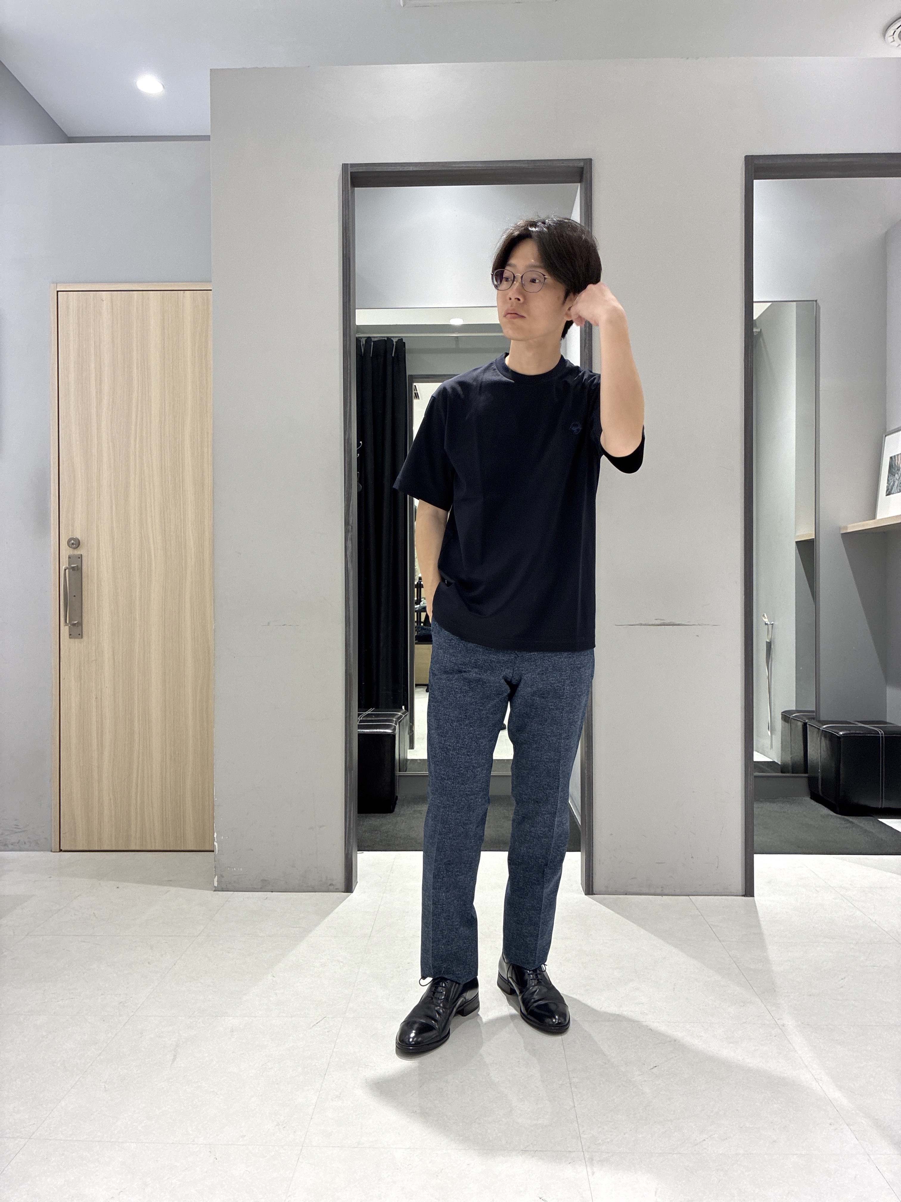 わいずみさんの「TAKEO KIKUCHI｜【抗菌防臭】COOL DOTS（R）ドビープリント ジャケット」を使ったコーディネート