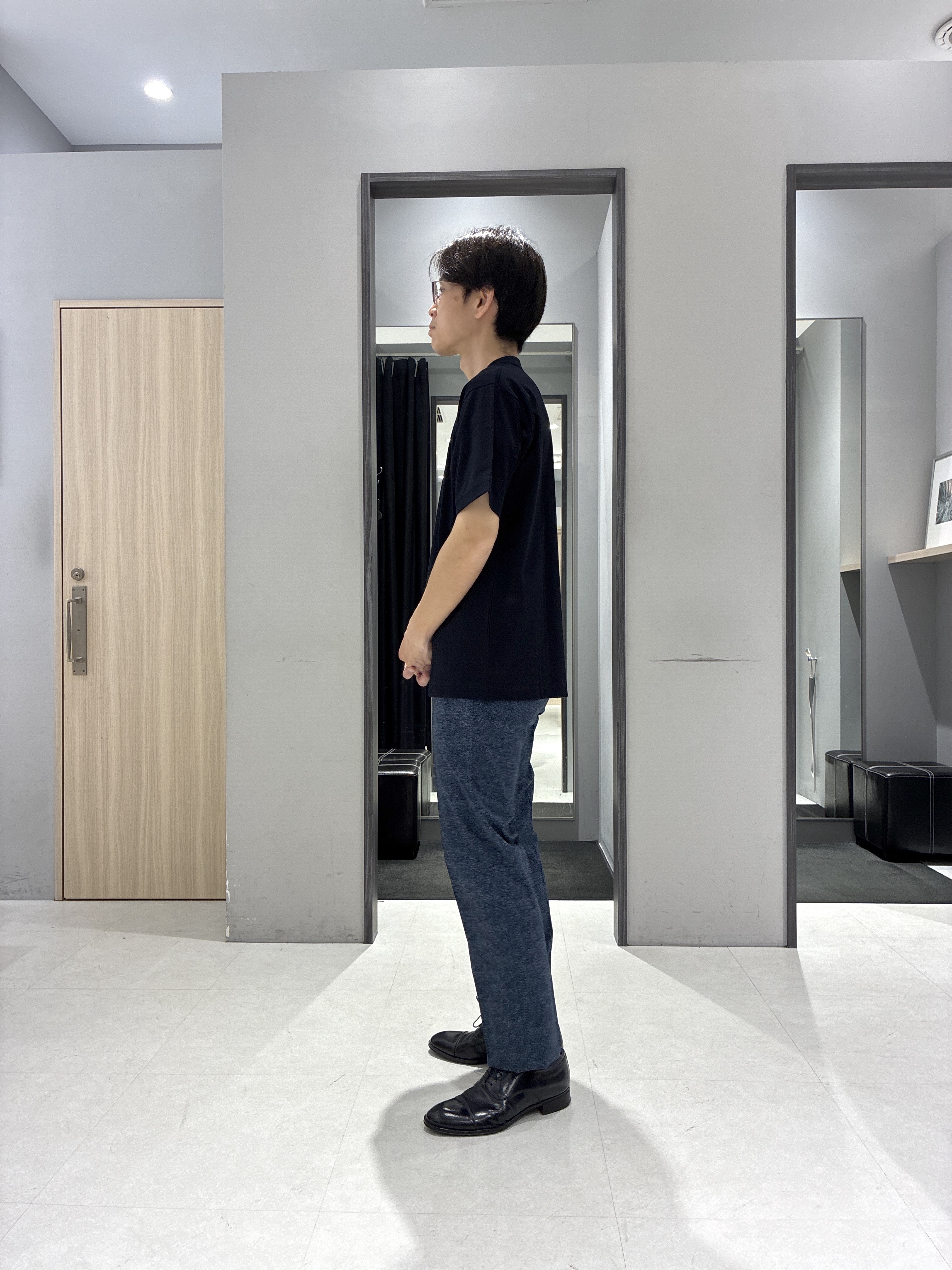 わいずみさんの「TAKEO KIKUCHI｜【抗菌防臭】COOL DOTS（R）ドビープリント ジャケット」を使ったコーディネート