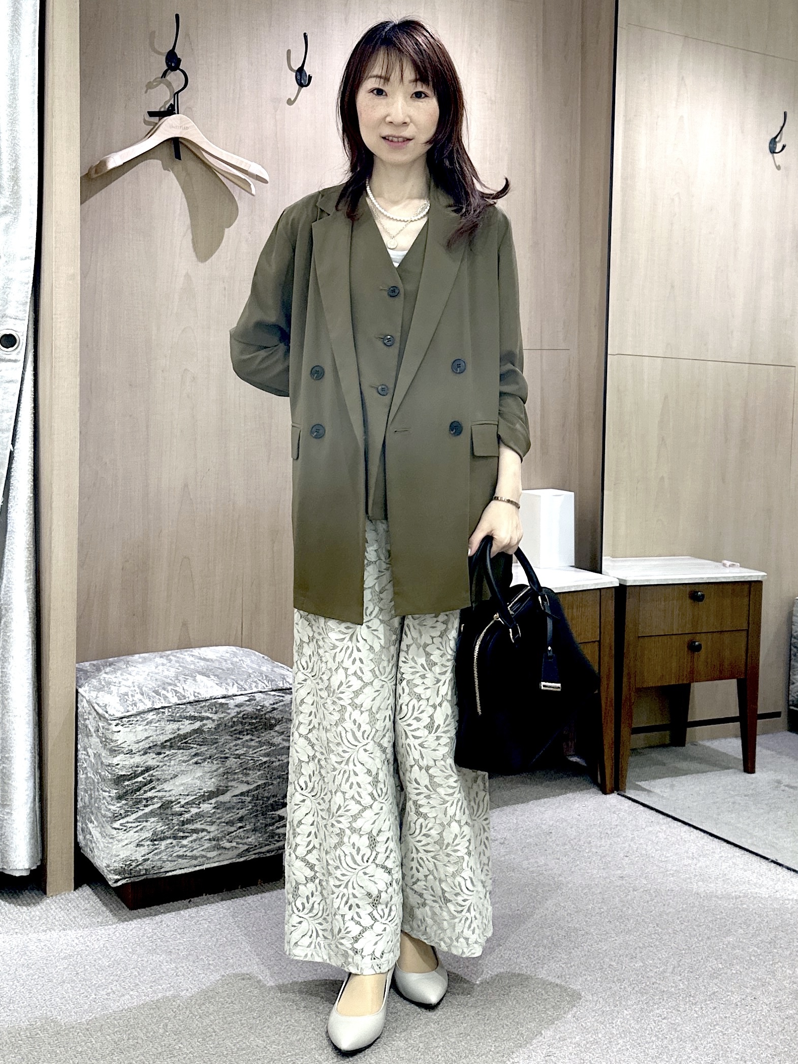 Miwaさんの「UNTITLED｜【セットアップ可/接触冷感/通気性】ドライシアーVネックジレ」を使ったコーディネート