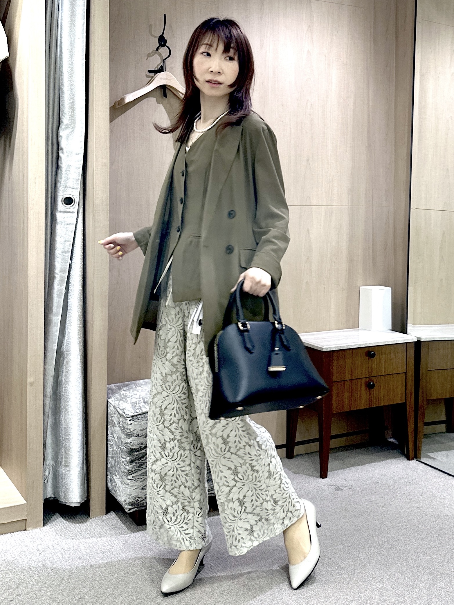 Miwaさんの「UNTITLED｜【セットアップ可/接触冷感/通気性】ドライシアーVネックジレ」を使ったコーディネート