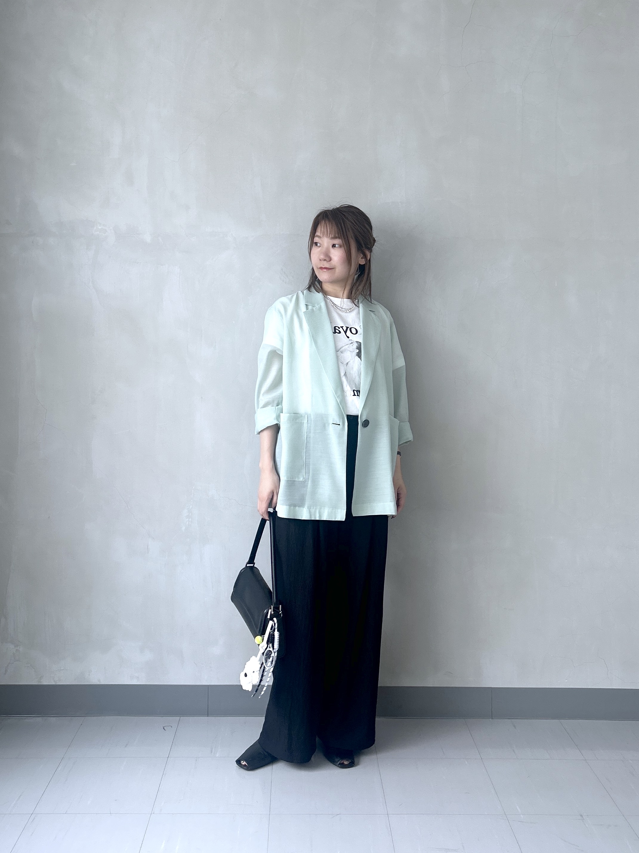 takaさんの「INDIVI｜シアーシャツジャケット【接触冷感】」を使ったコーディネート