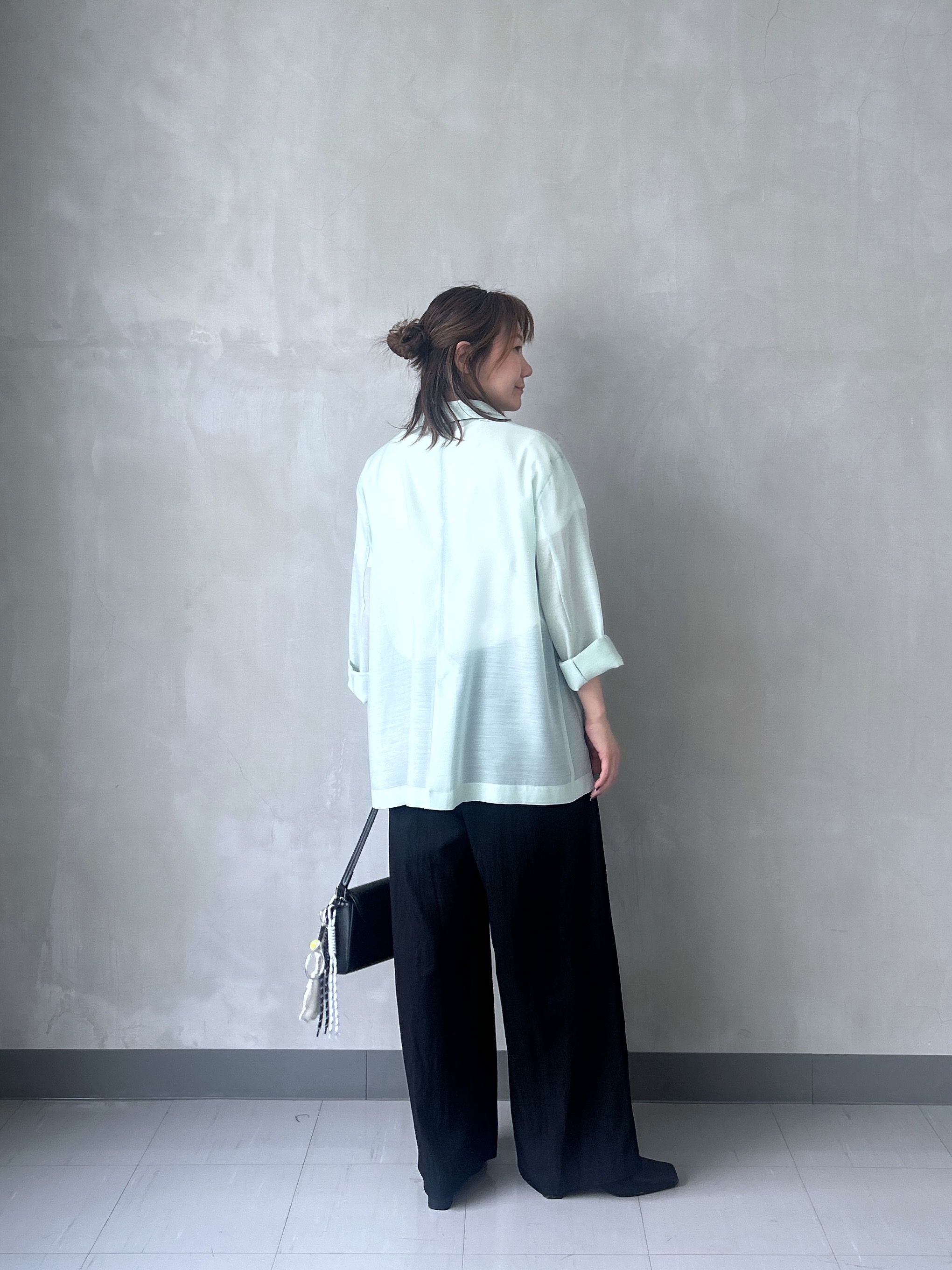 takaさんの「INDIVI｜シアーシャツジャケット【接触冷感】」を使ったコーディネート