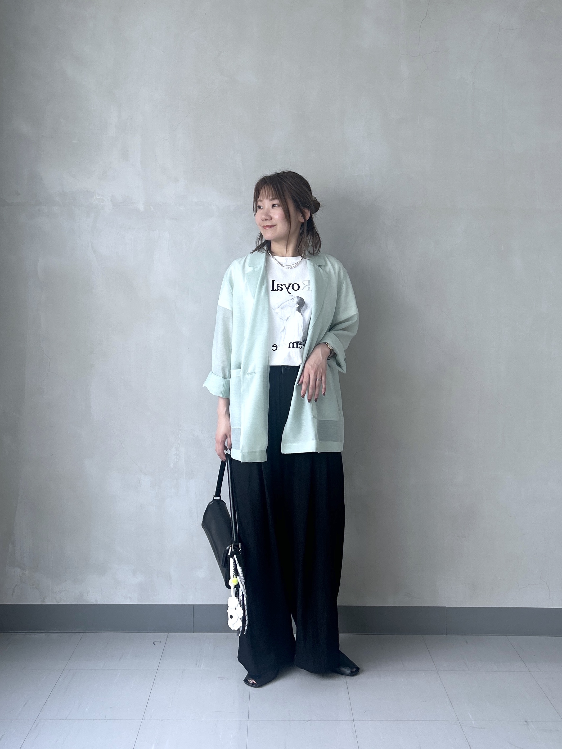 takaさんの「INDIVI｜シアーシャツジャケット【接触冷感】」を使ったコーディネート