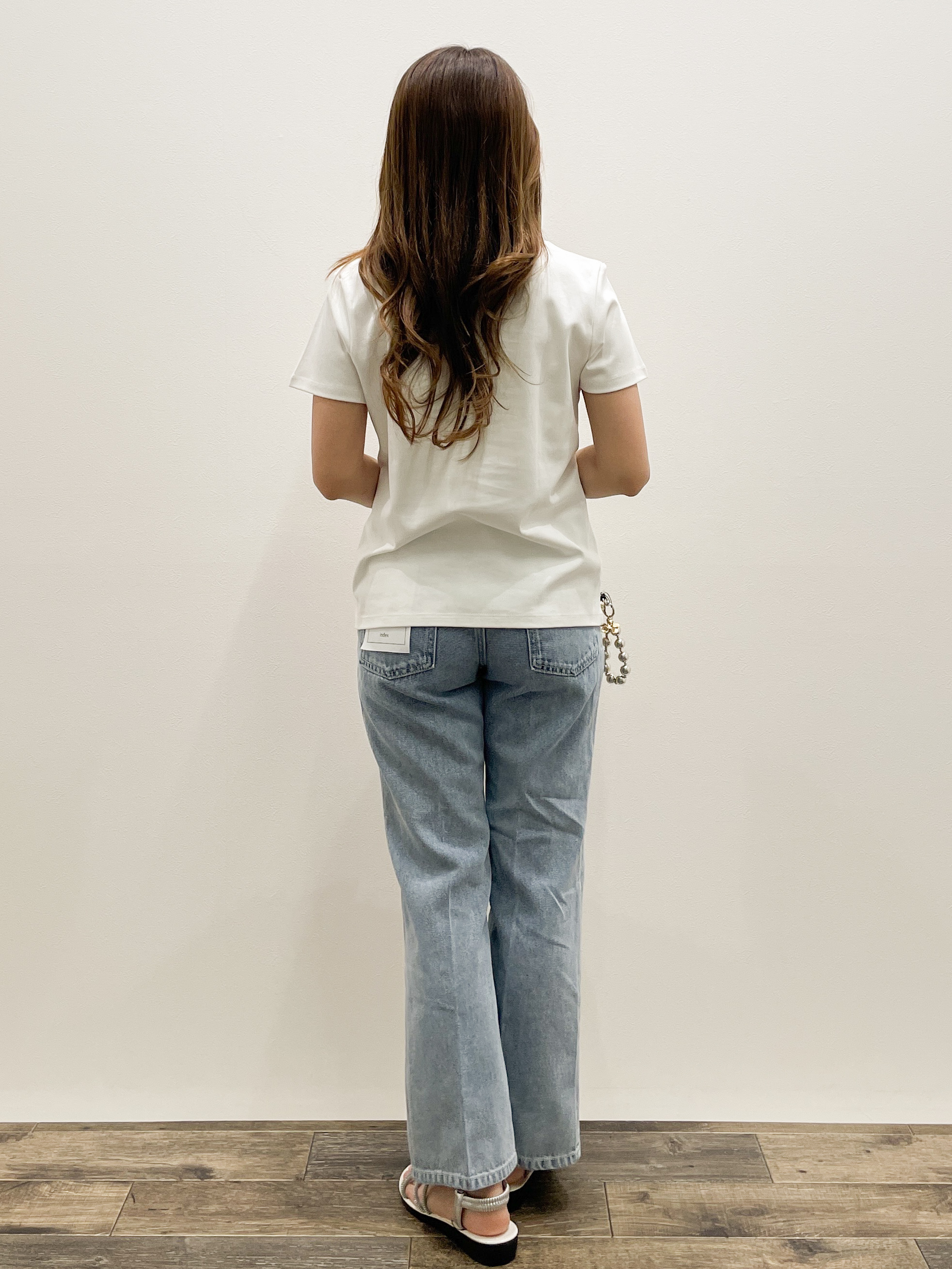 Asukaさんの「OPAQUE.CLIP｜【UVケア／接触冷感】フロントロゴ刺繍Tシャツ《洗濯機OK／S-3L／7col》」を使ったコーディネート